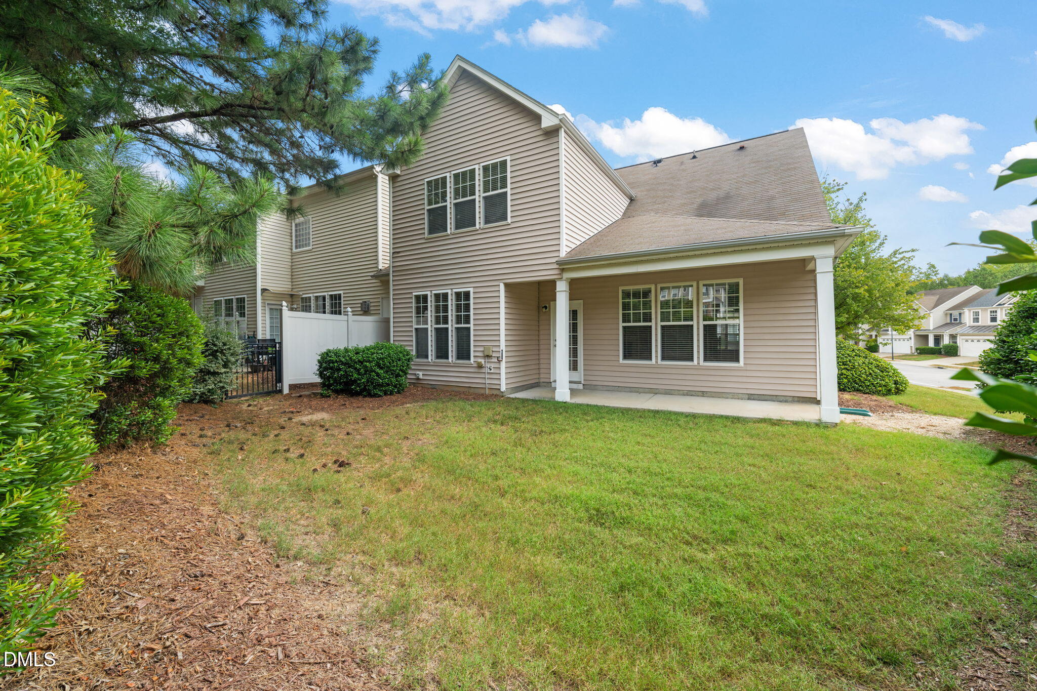 101 Courts Garden Way Property Photo 53