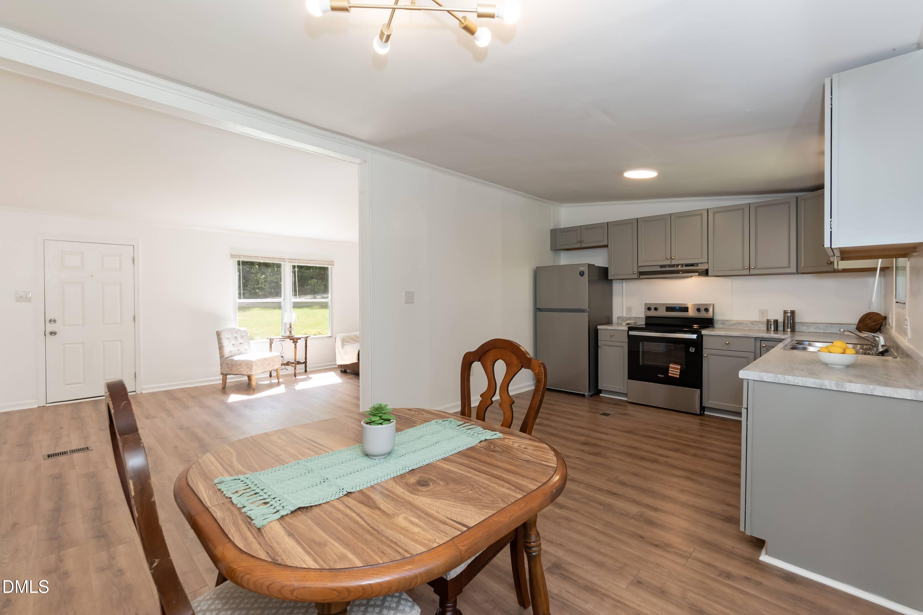 108 Edwards Drive Property Photo 10