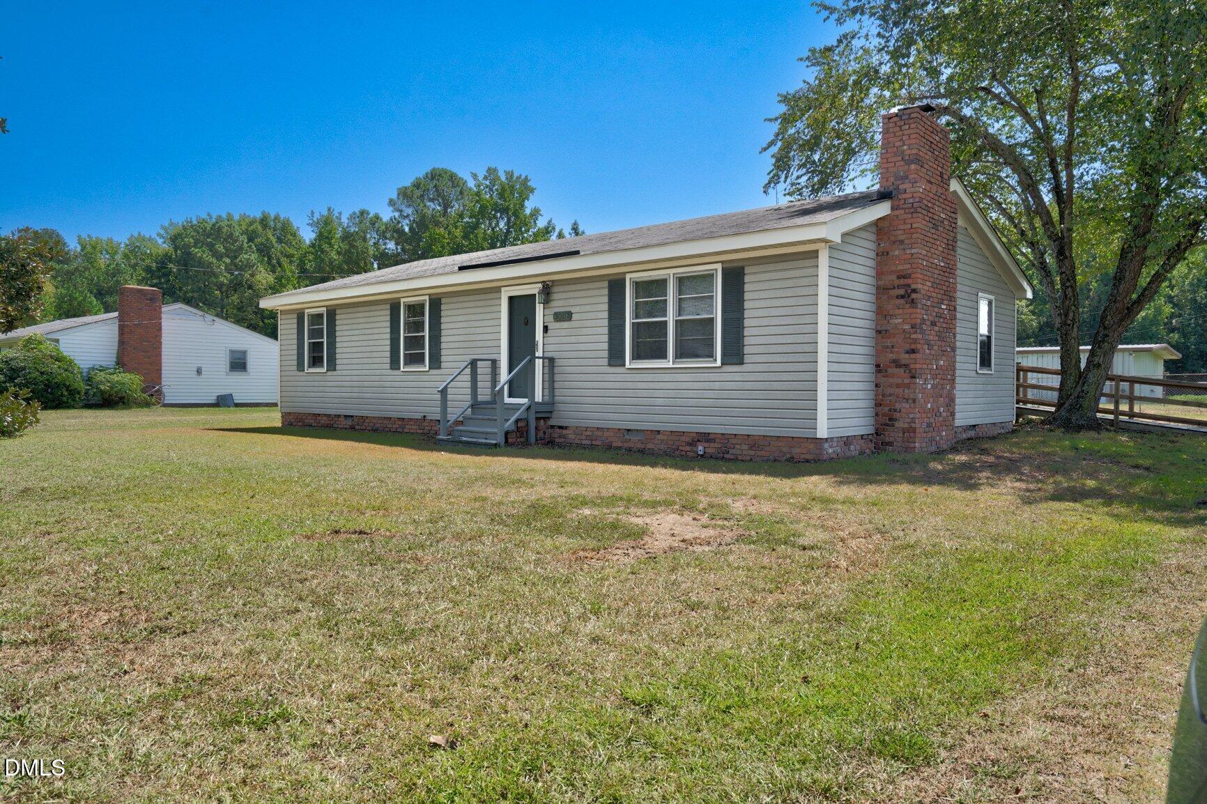 3007 Lewy Lane Property Photo 1