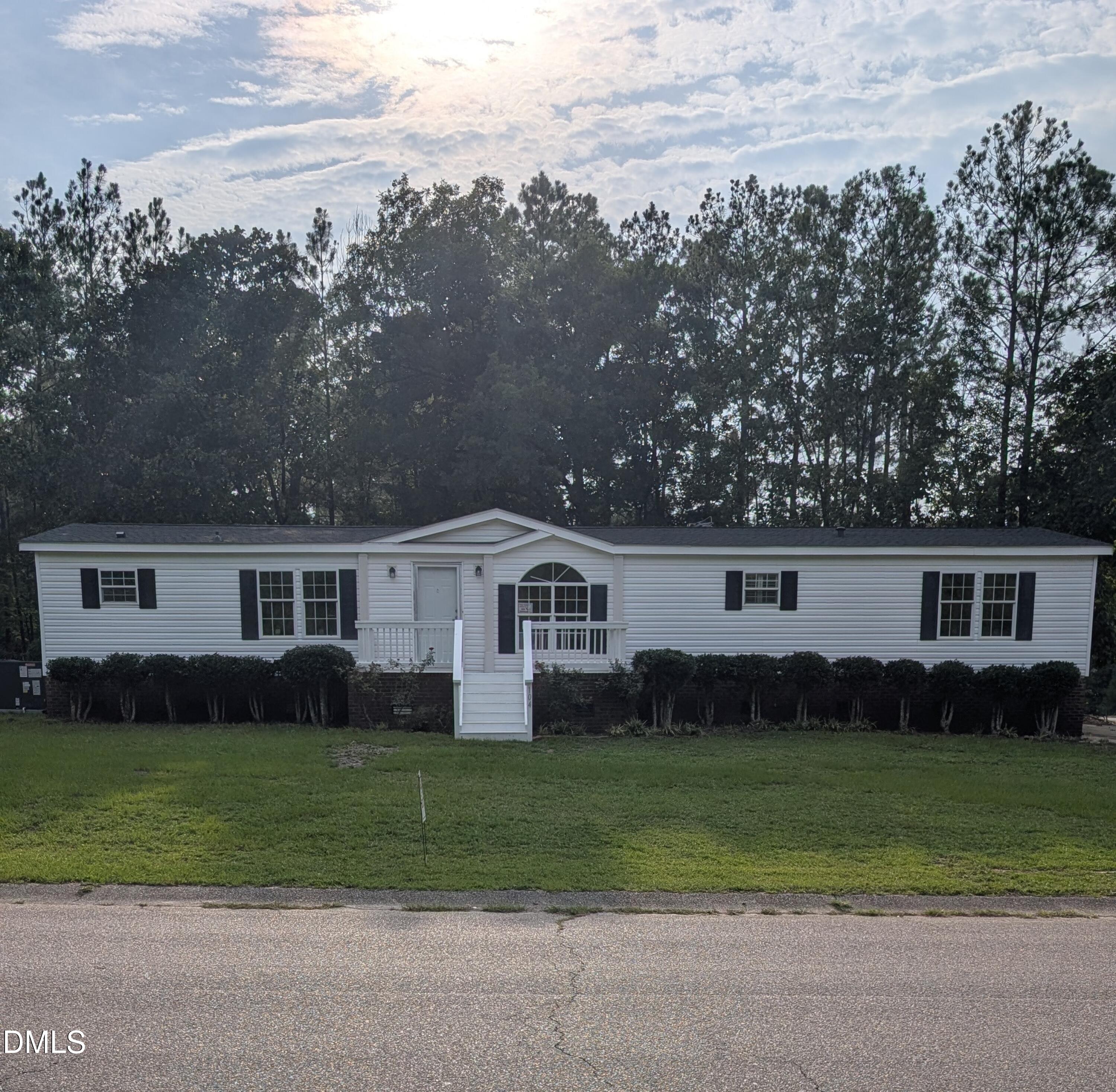 104 Franklin Road Property Photo 1