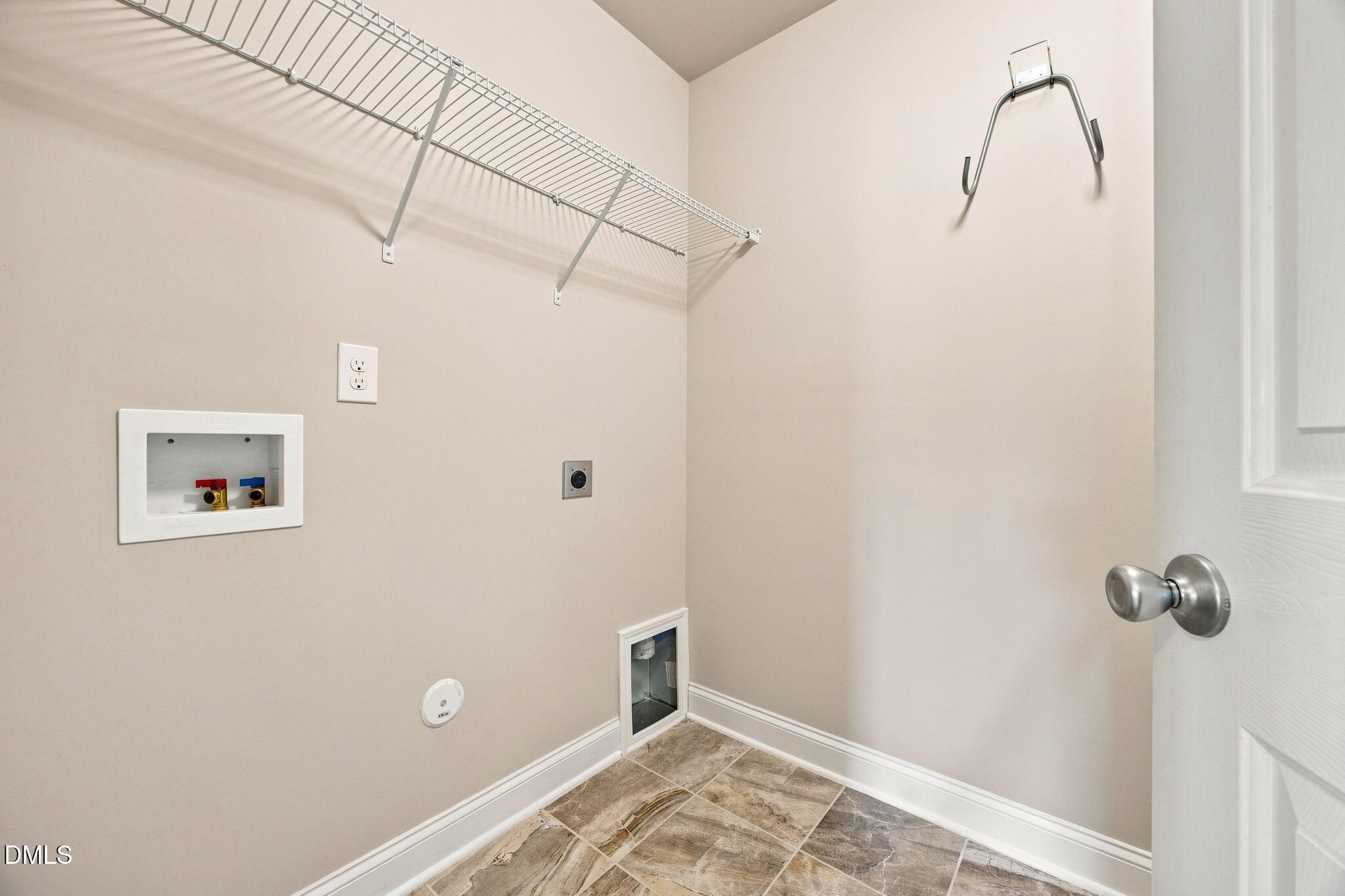 509 Ferry Court Property Photo 31