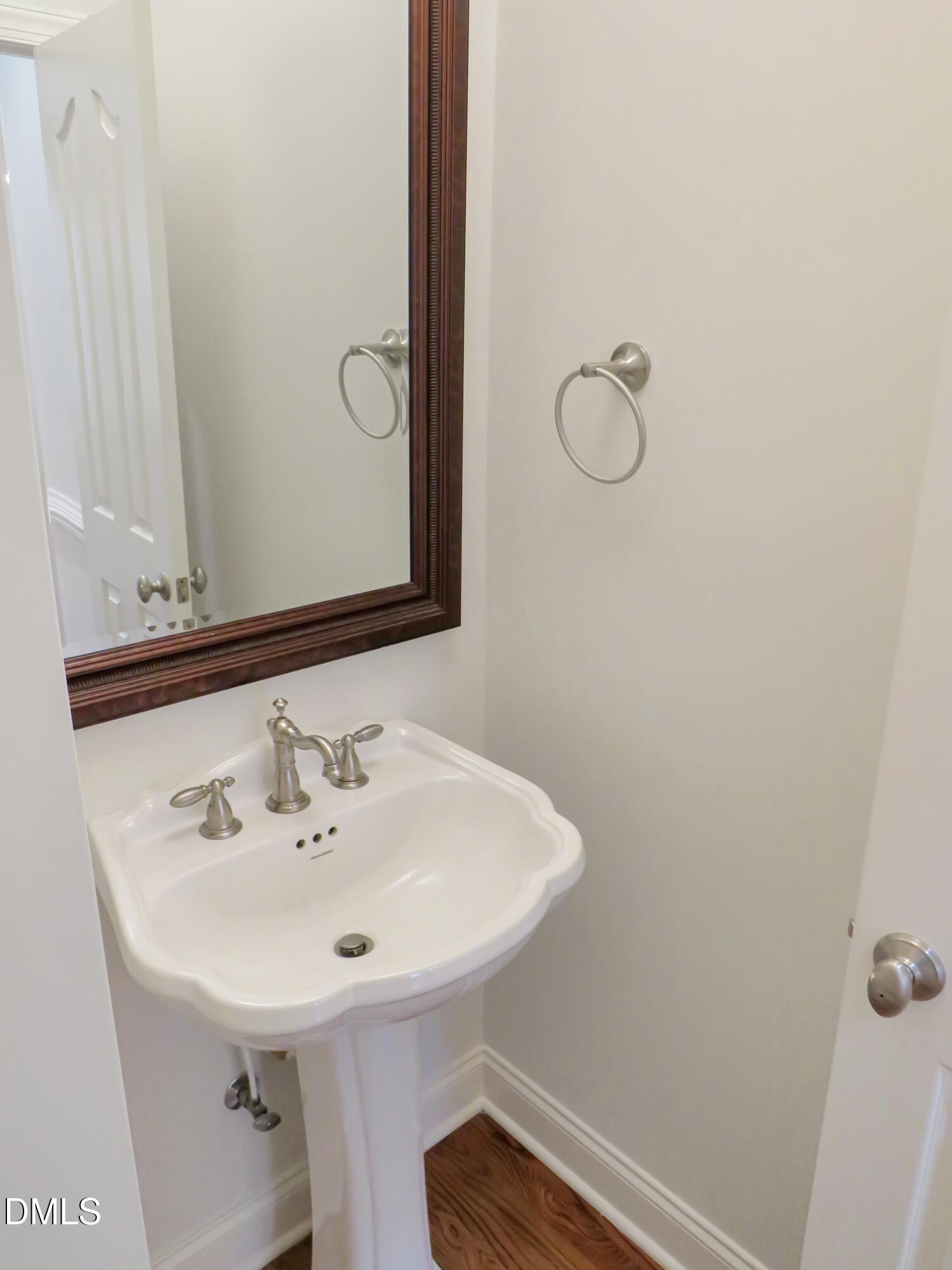1605 Green Oaks Parkway Property Photo 15