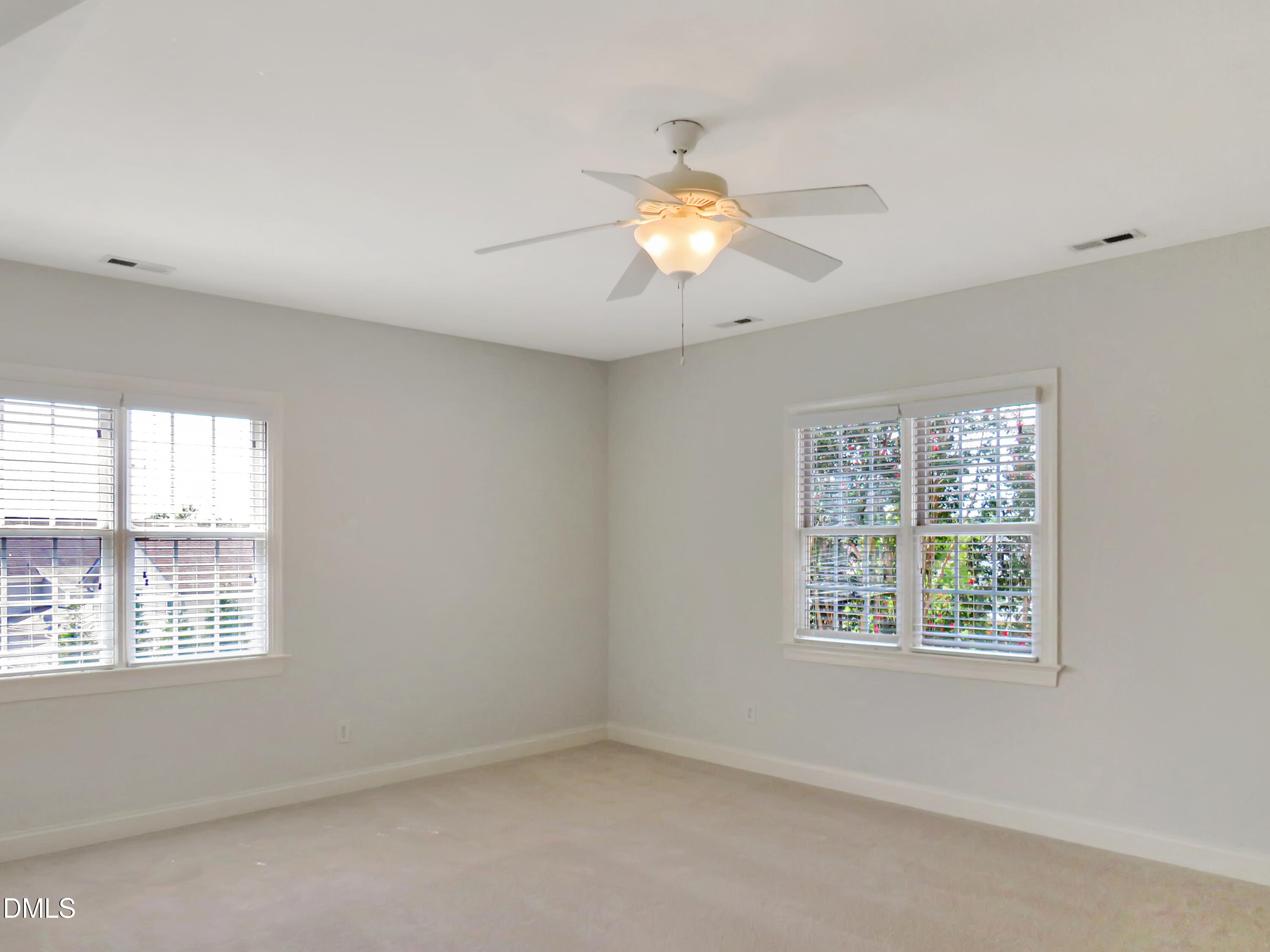 1605 Green Oaks Parkway Property Photo 21
