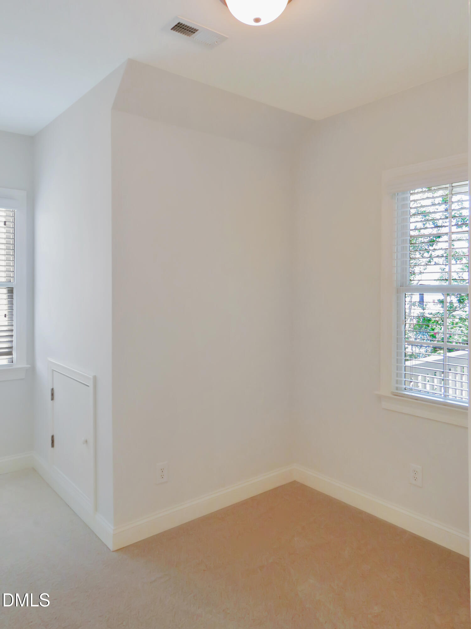 1605 Green Oaks Parkway Property Photo 29