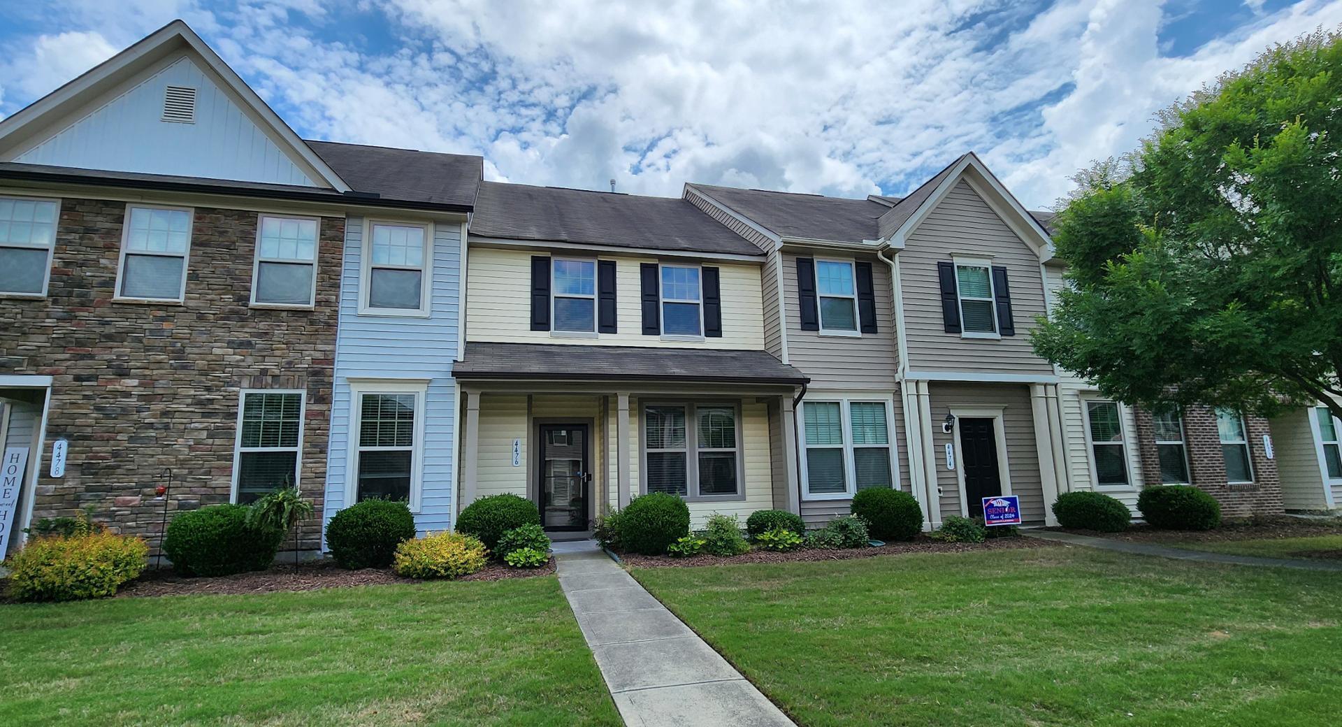 4476 Middletown Drive Property Photo 2