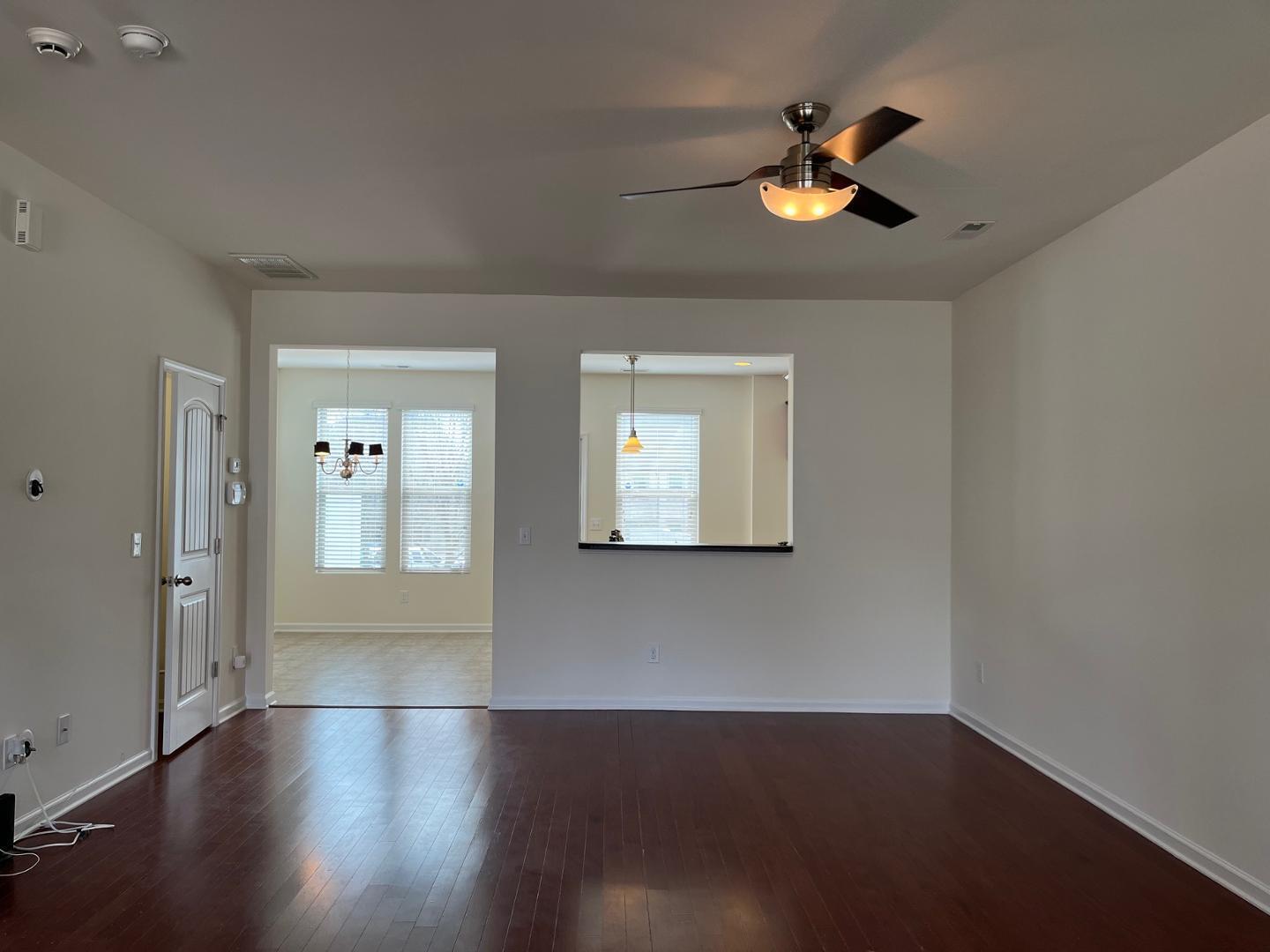 4476 Middletown Drive Property Photo 4