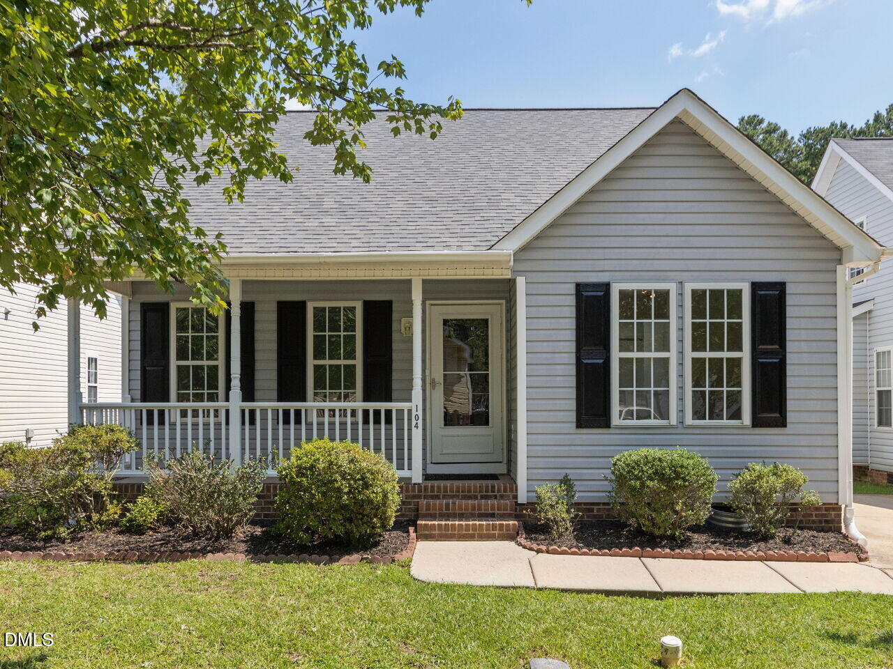 104 Cliffdale Road Property Photo 1