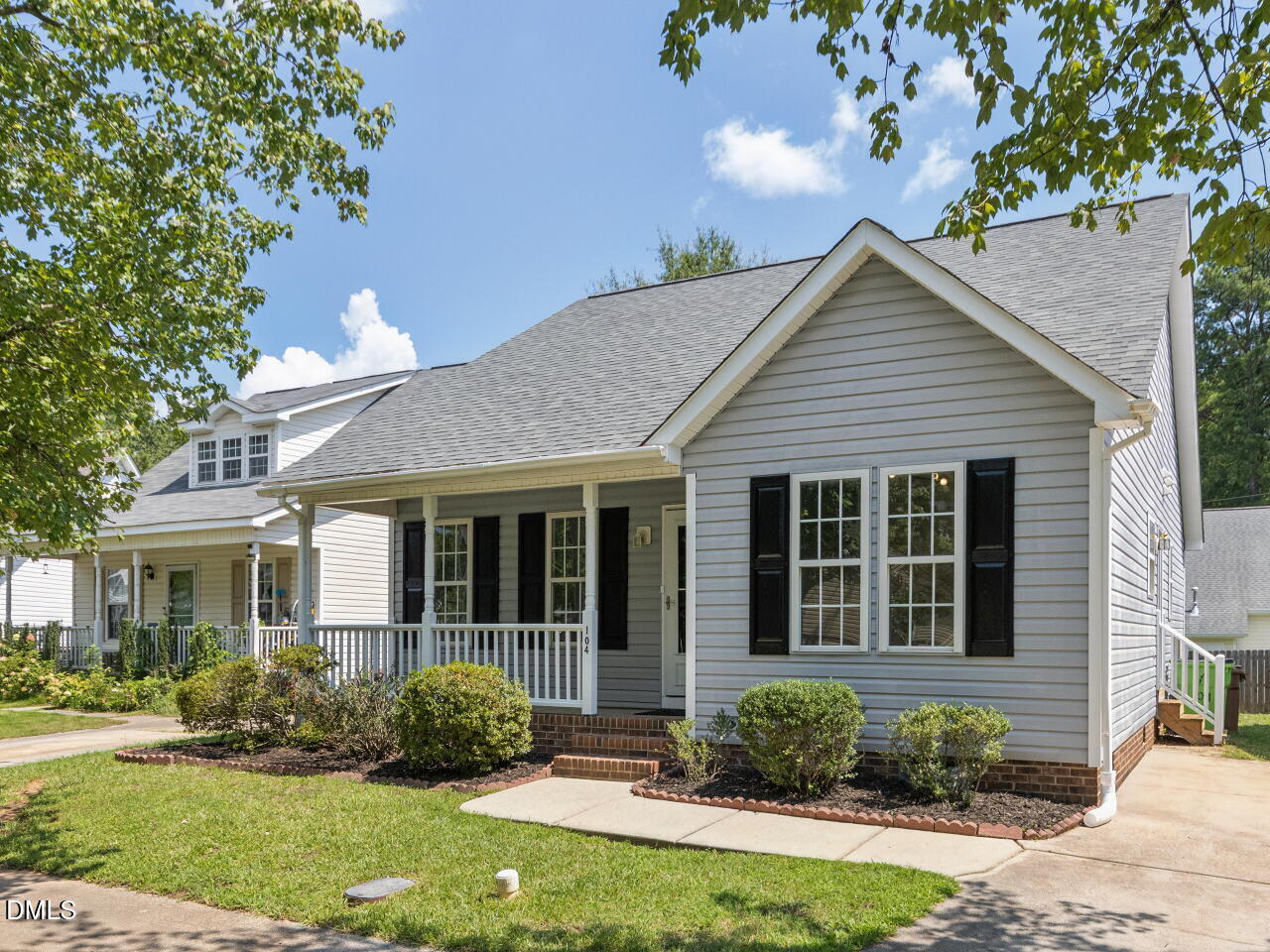 104 Cliffdale Road Property Photo 2