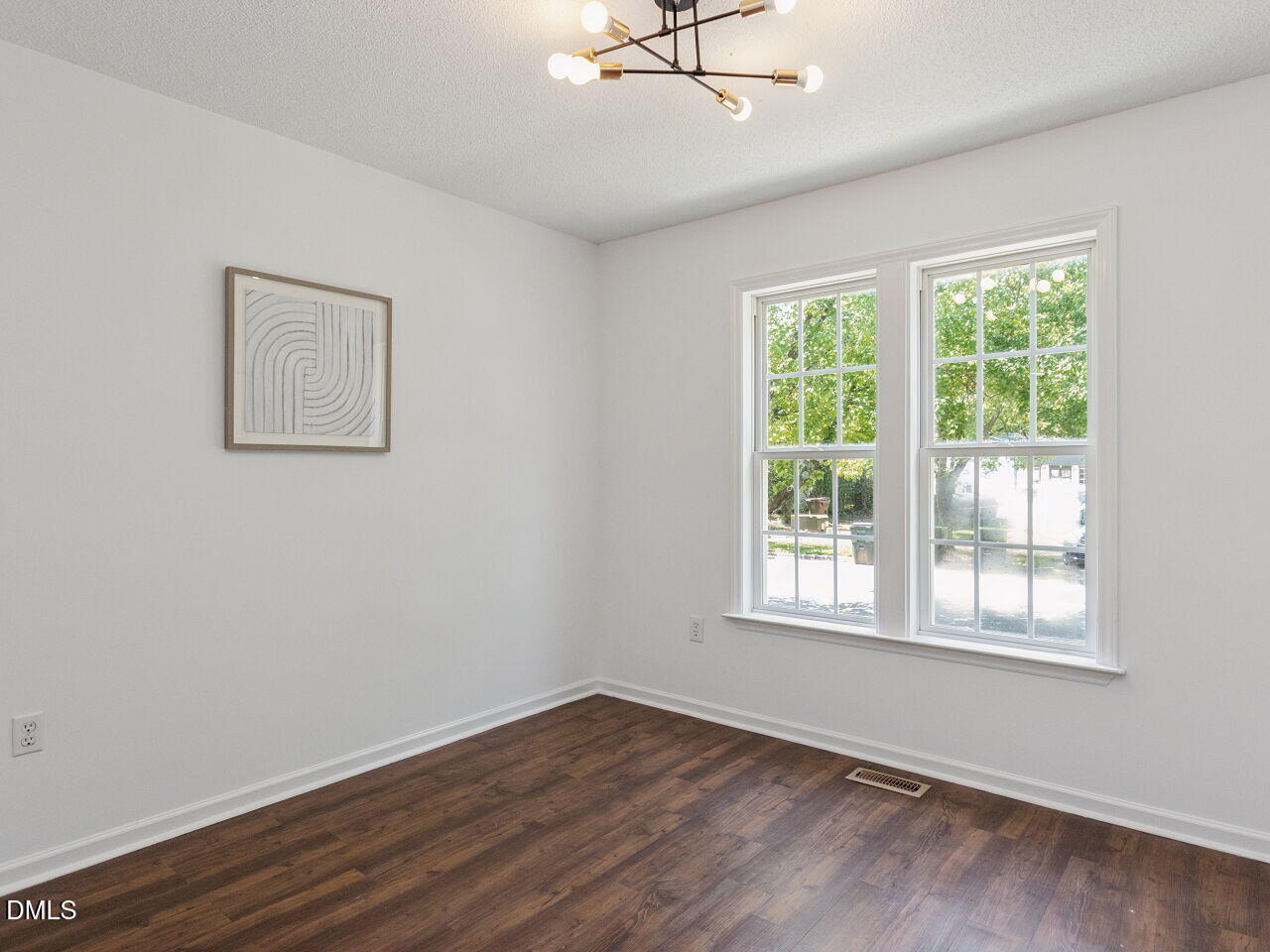 104 Cliffdale Road Property Photo 7