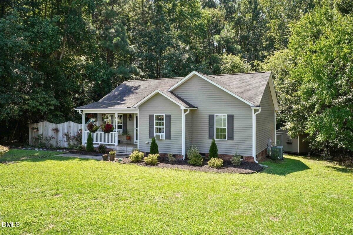 600 Lockwood Drive Property Photo 4