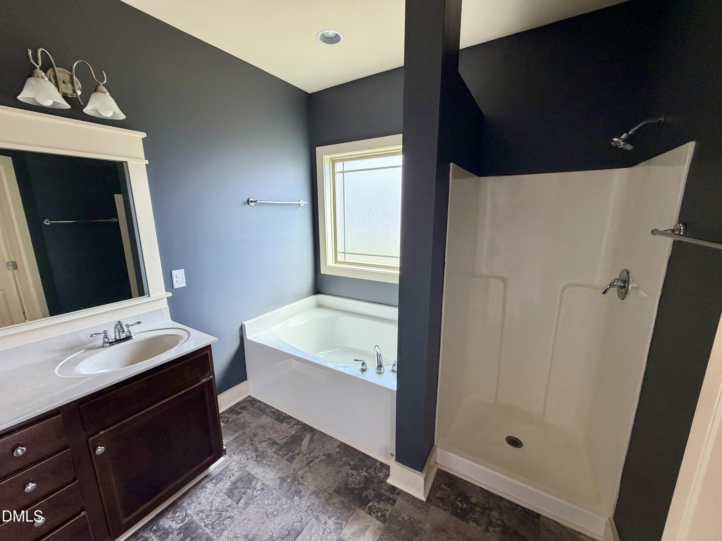 25 Rocky Creek Lane Property Photo 10