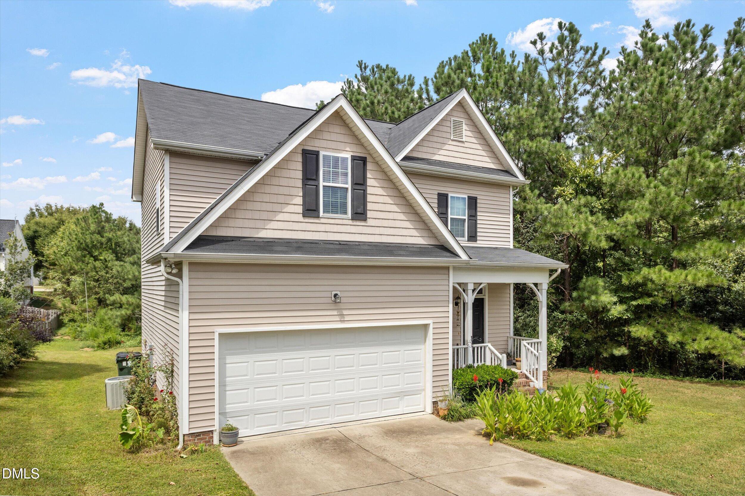 1005 Millpond Lane Property Photo 3