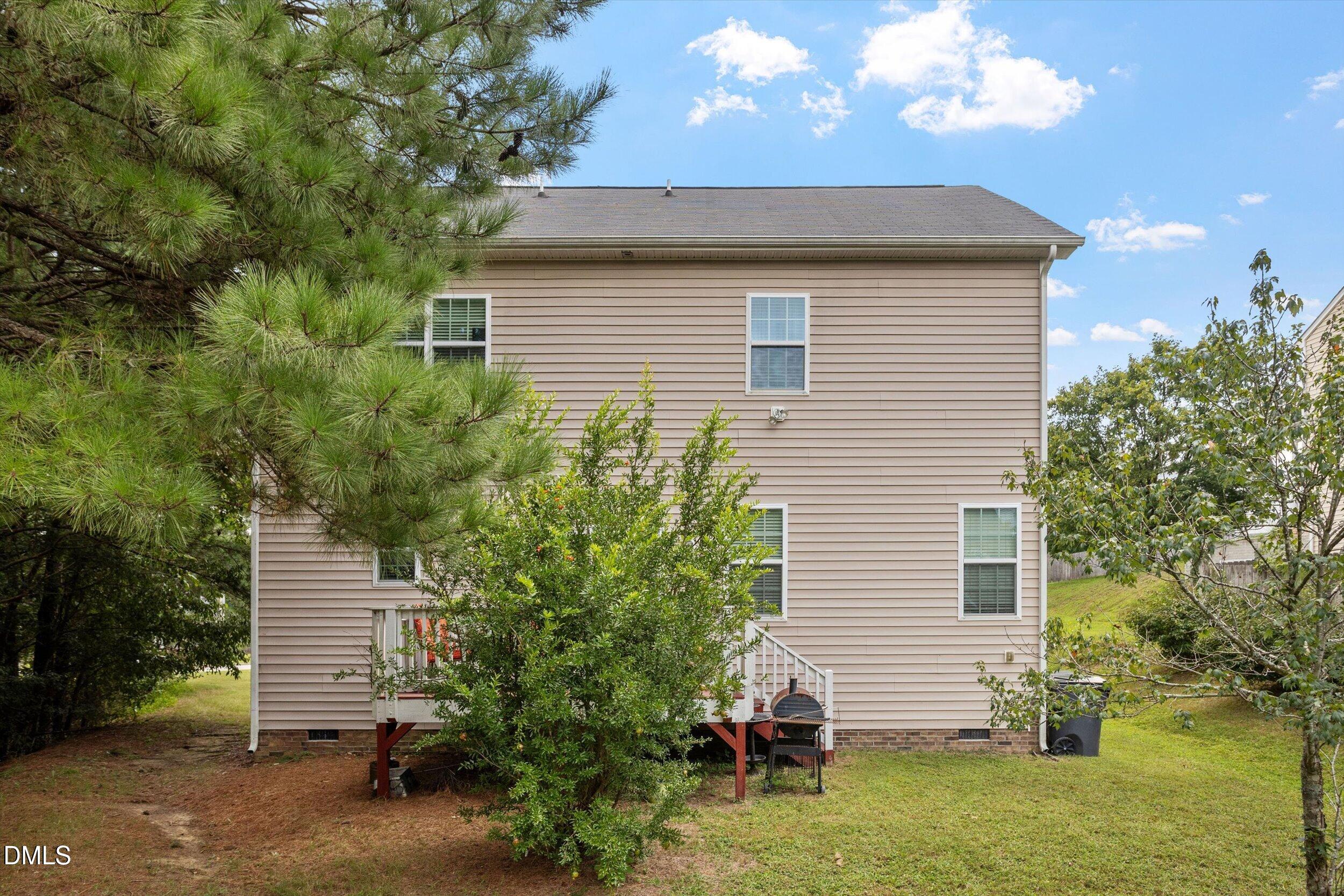 1005 Millpond Lane Property Photo 6