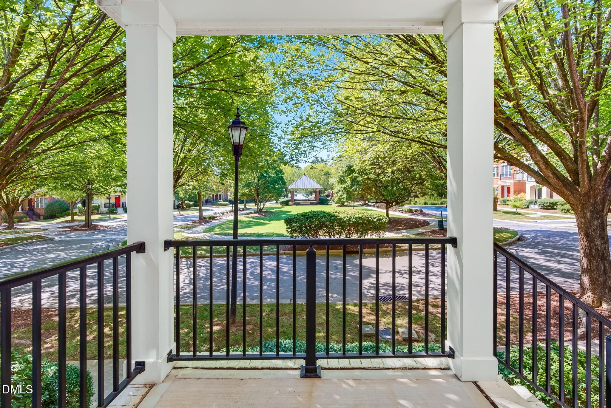 142 Finsbury Street Property Photo 4
