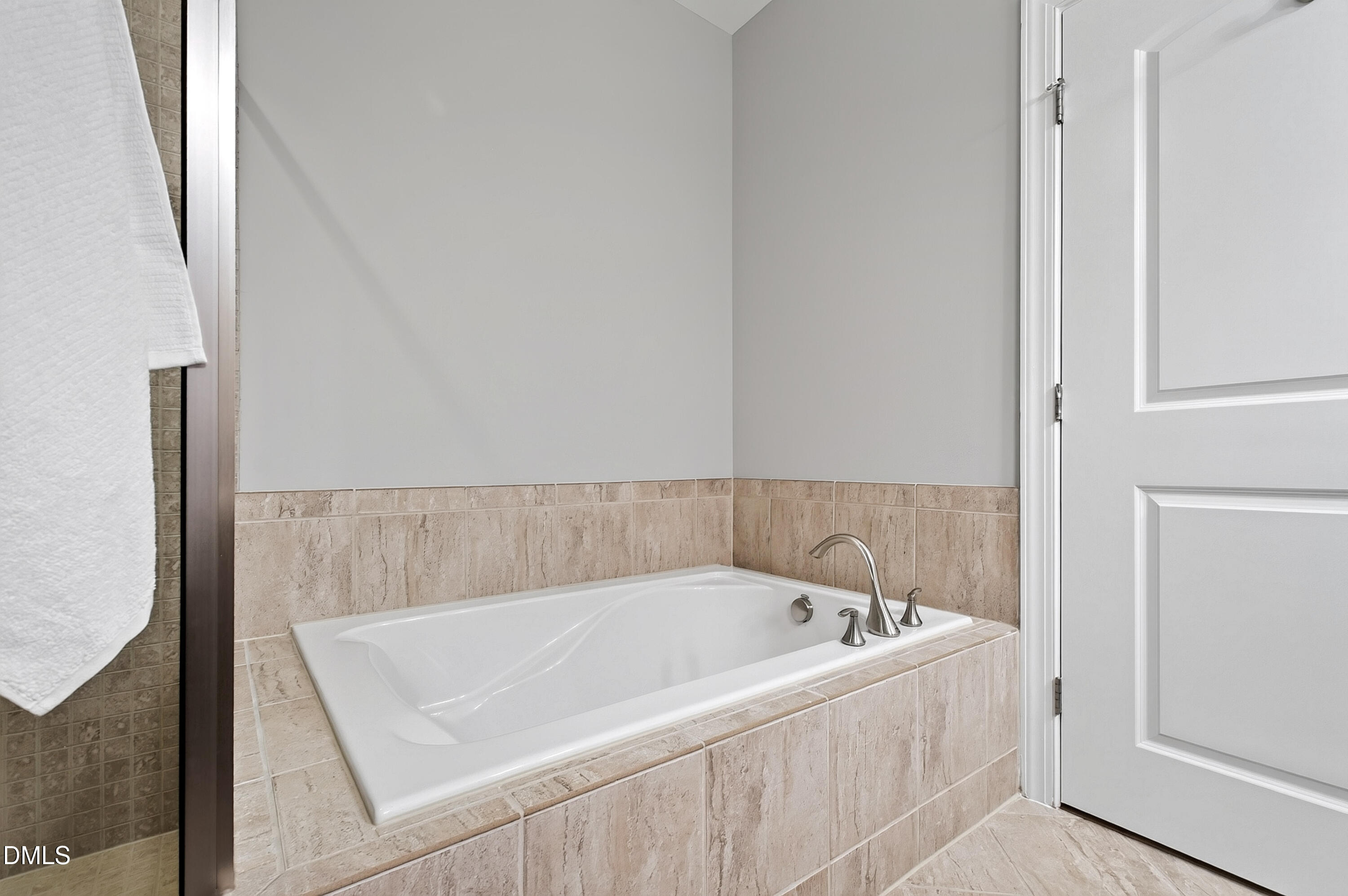 2000 Southpoint Landing Way # 2208 Property Photo 19