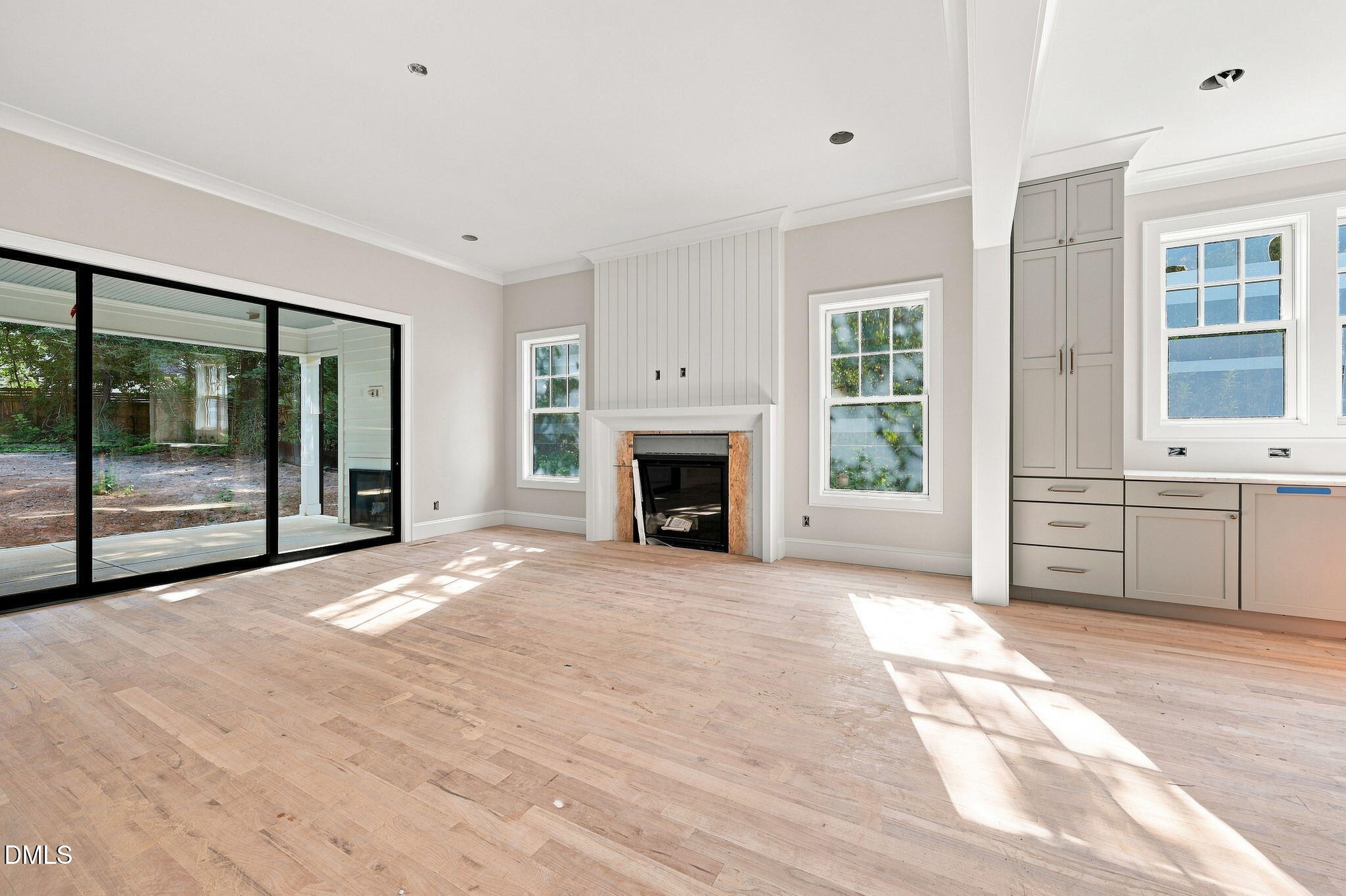 2702 N Mayview Road Property Photo 15