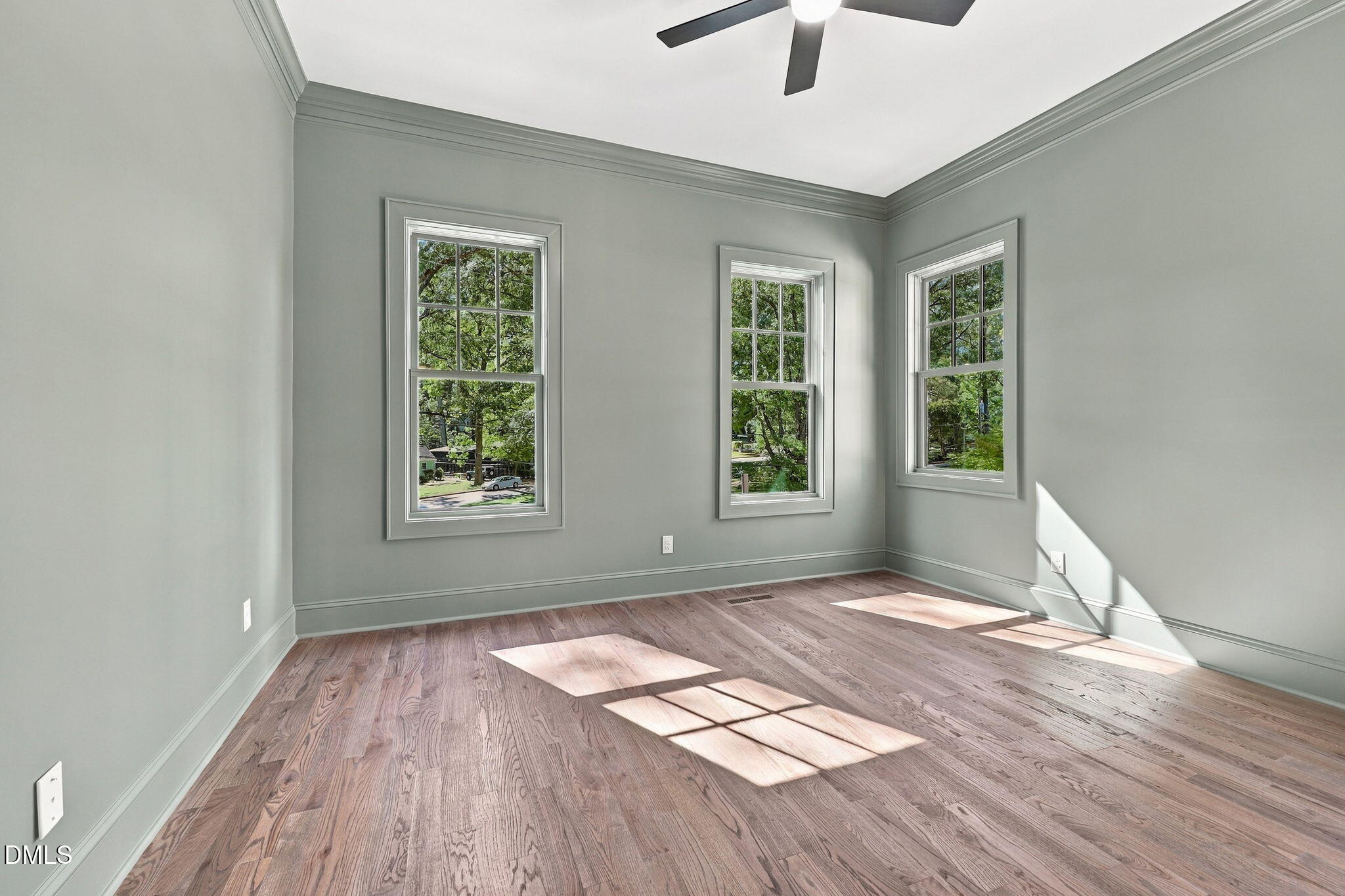 2702 N Mayview Road Property Photo 24