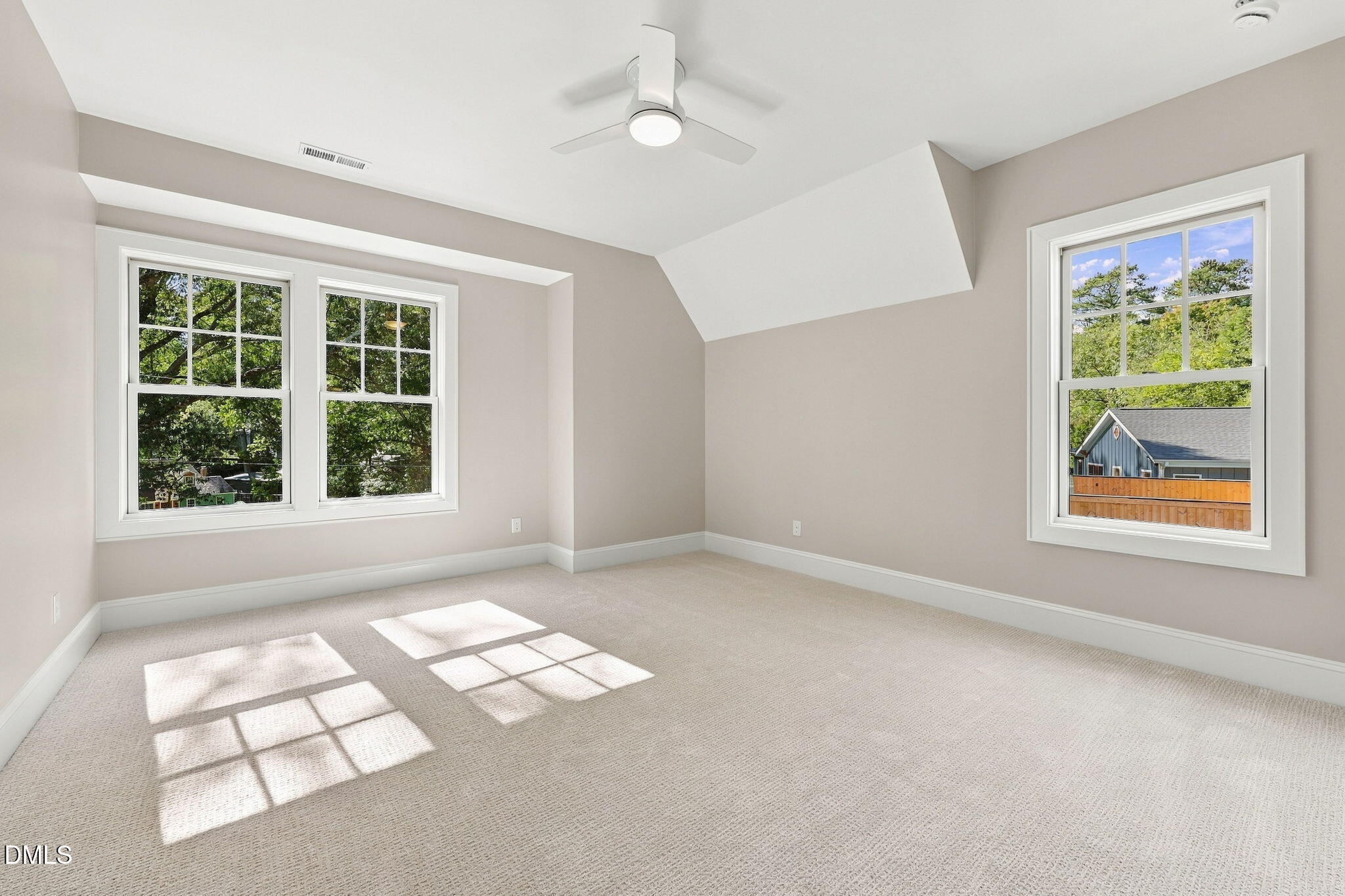 2702 N Mayview Road Property Photo 43