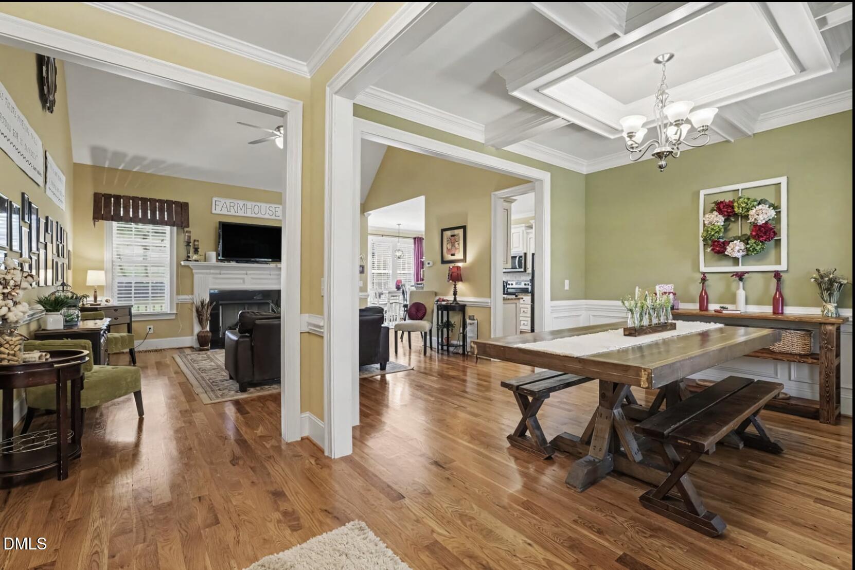 8201 Plum Bush Court Property Photo 4