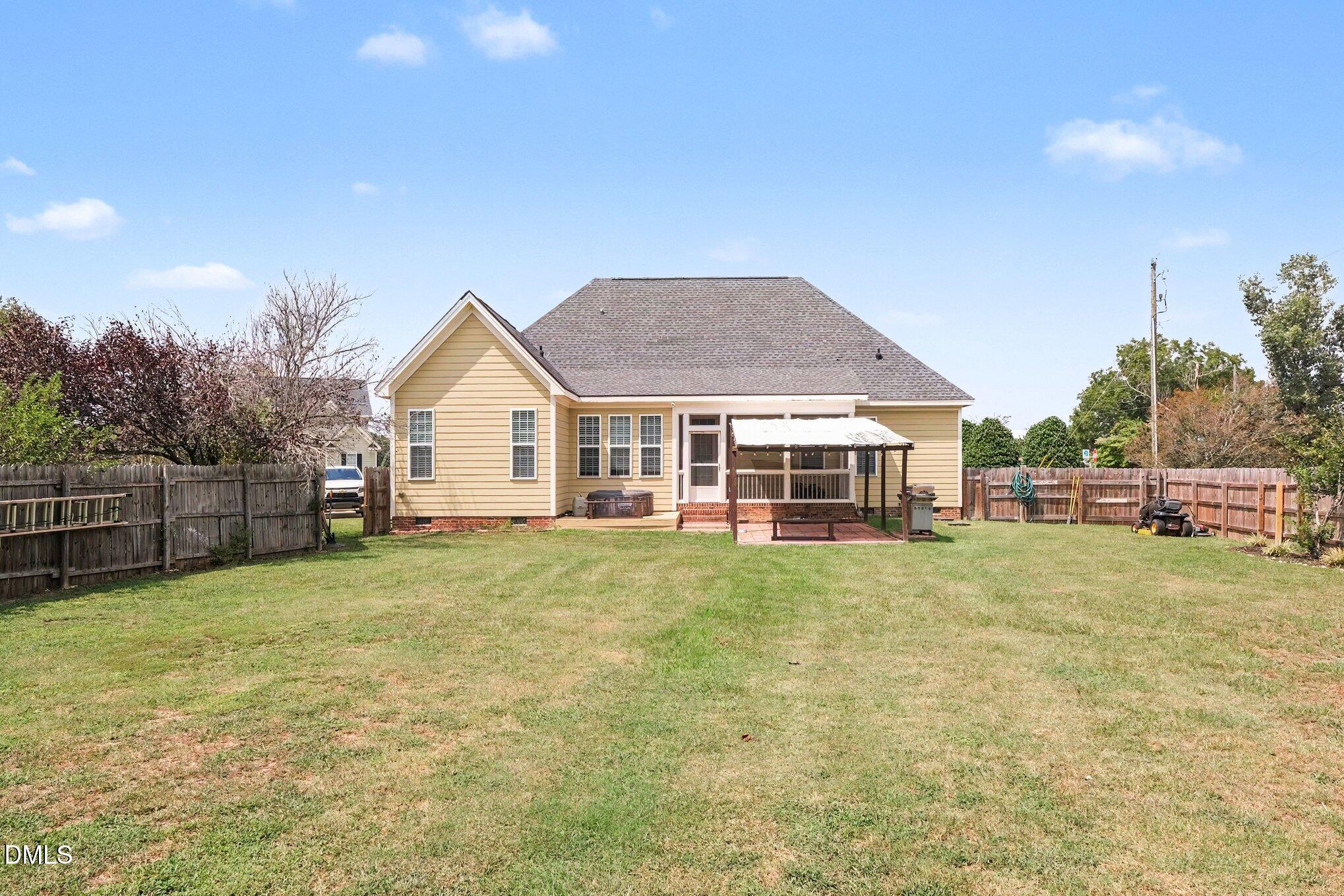 8201 Plum Bush Court Property Photo 18