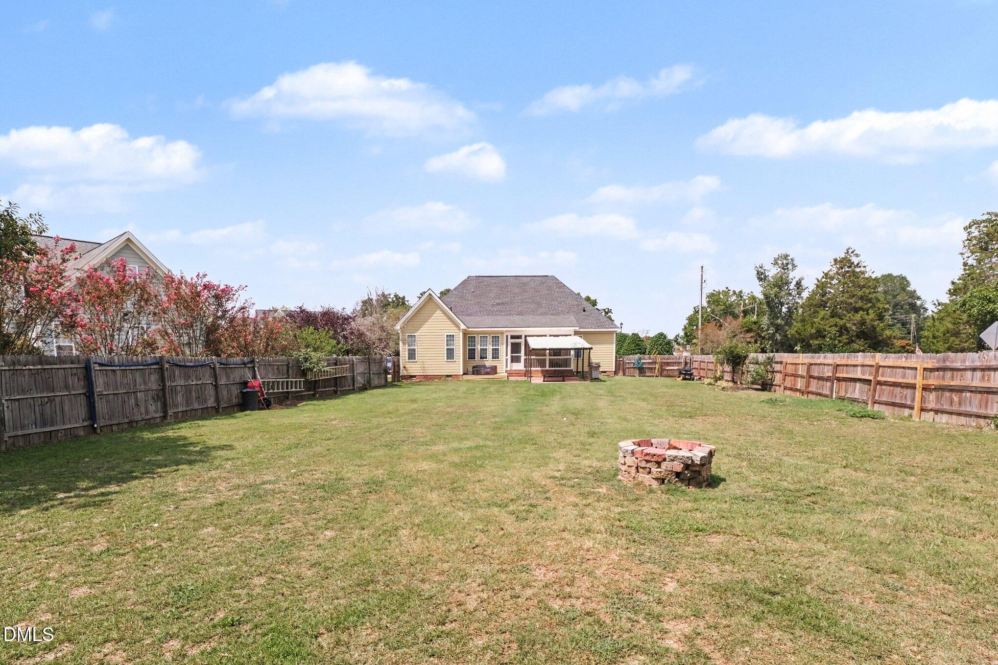 8201 Plum Bush Court Property Photo 18
