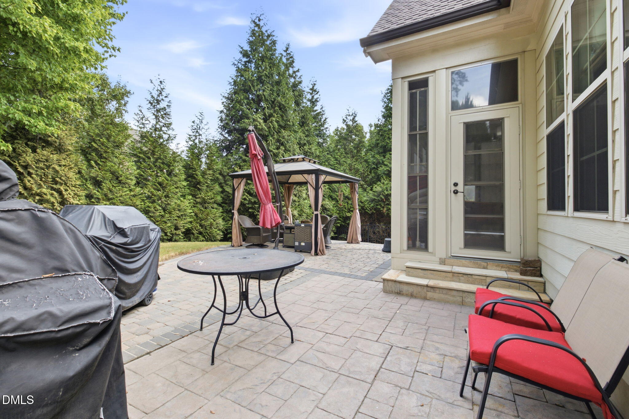 9804 San Remo Place Property Photo 34