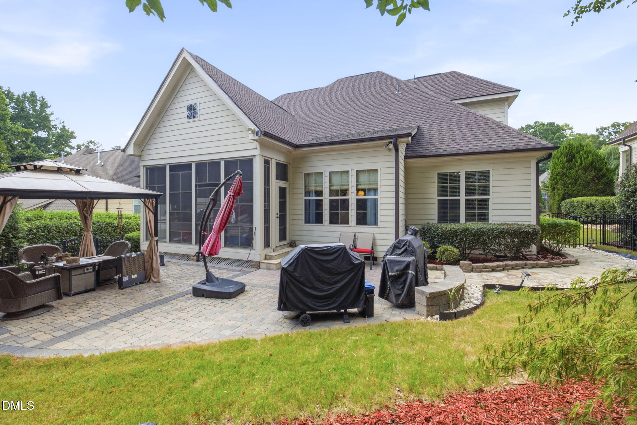 9804 San Remo Place Property Photo 35