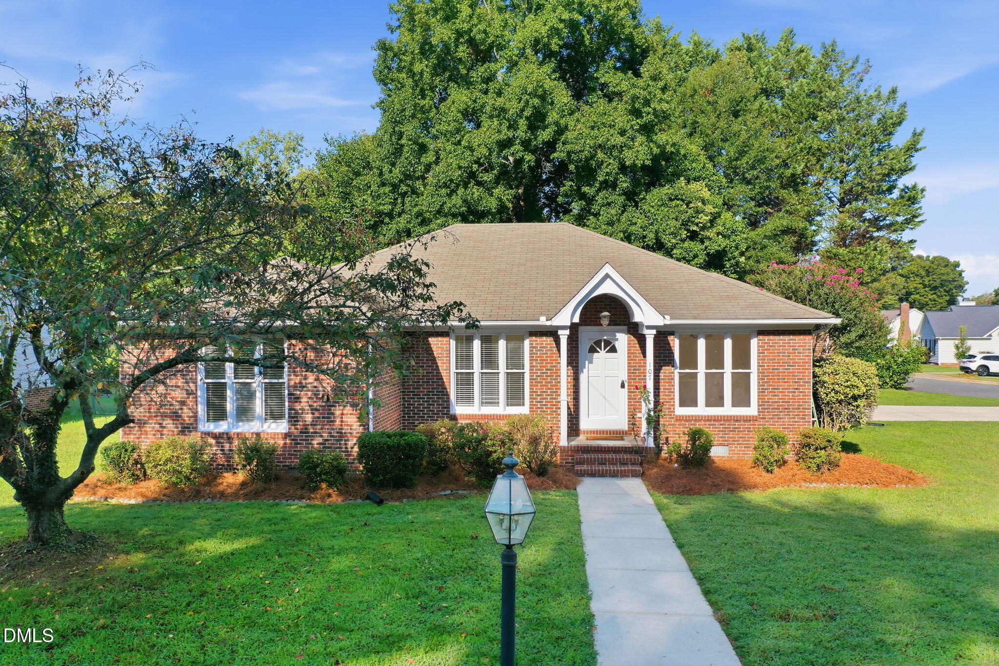 107 Sullivan Court Property Photo 1