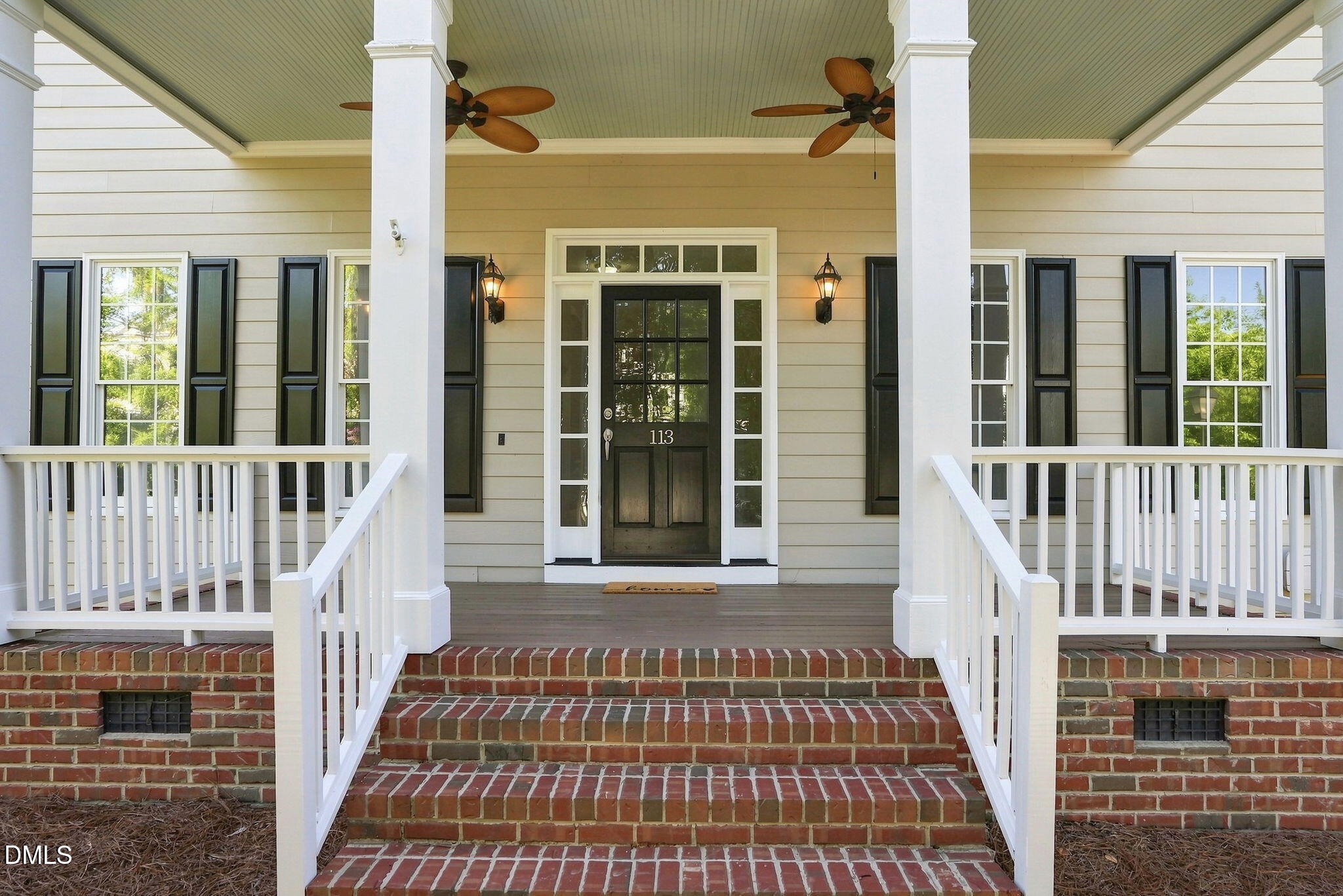 113 Laurel Wreath Lane Property Photo 4