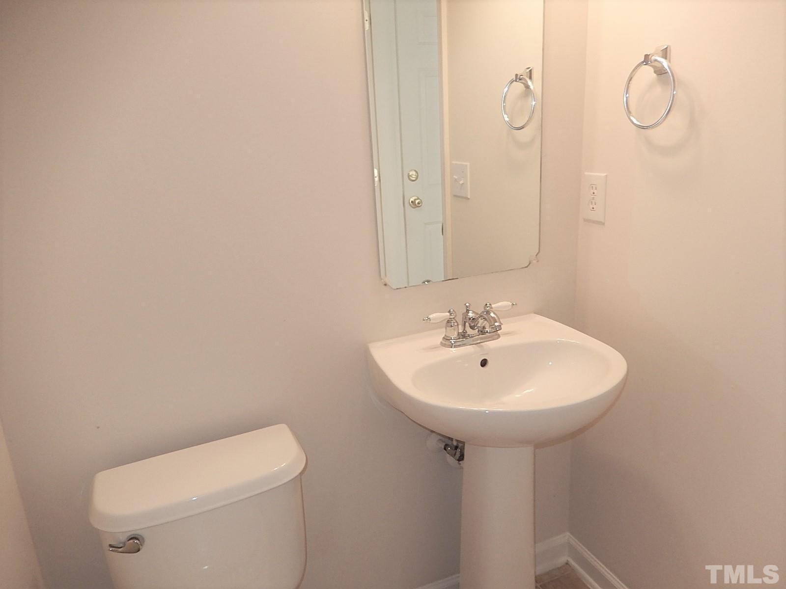 10651 Edmundson Avenue Property Photo 16