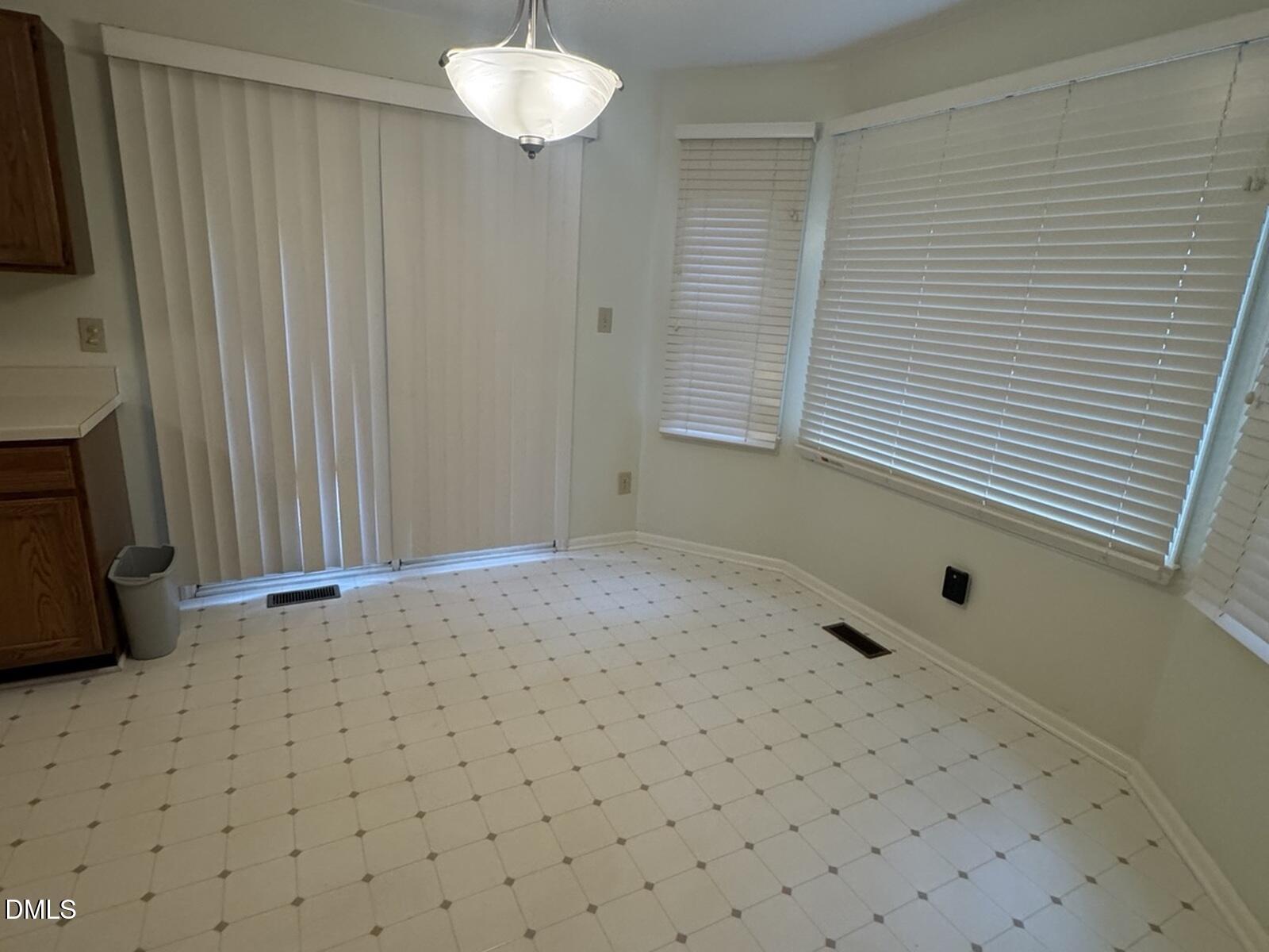 5019 Simmons Branch Trail Property Photo 6