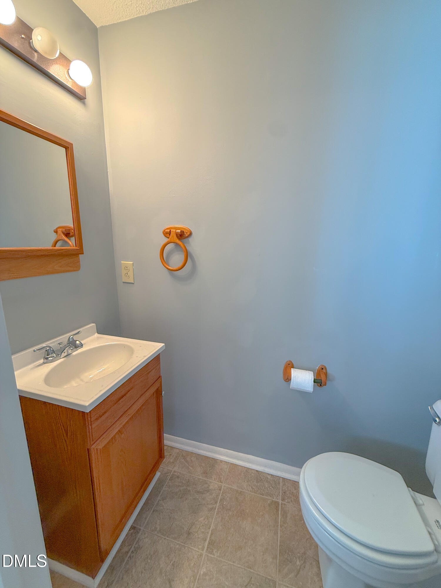 7718 Kelley Court Property Photo 7