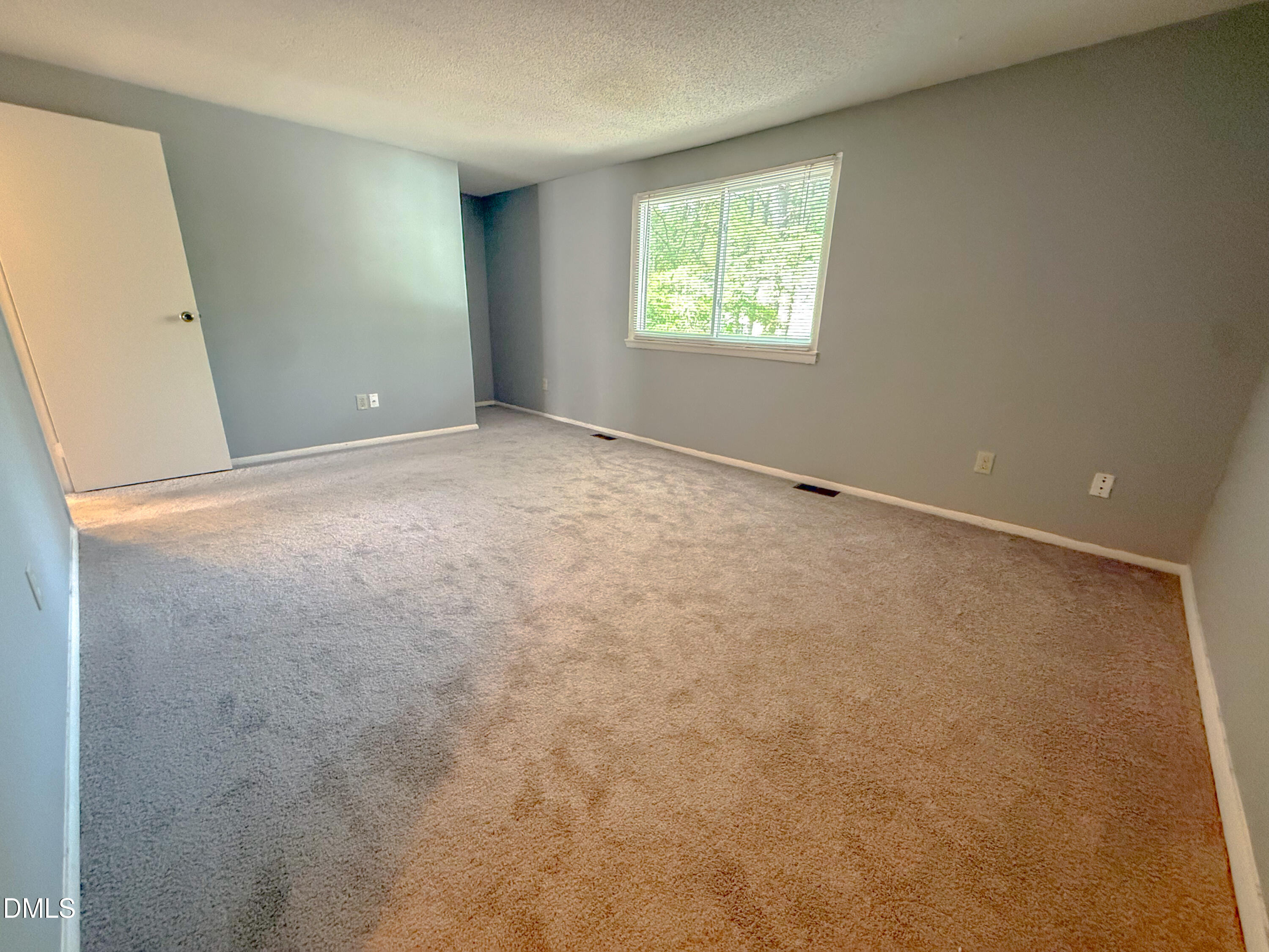 7718 Kelley Court Property Photo 12