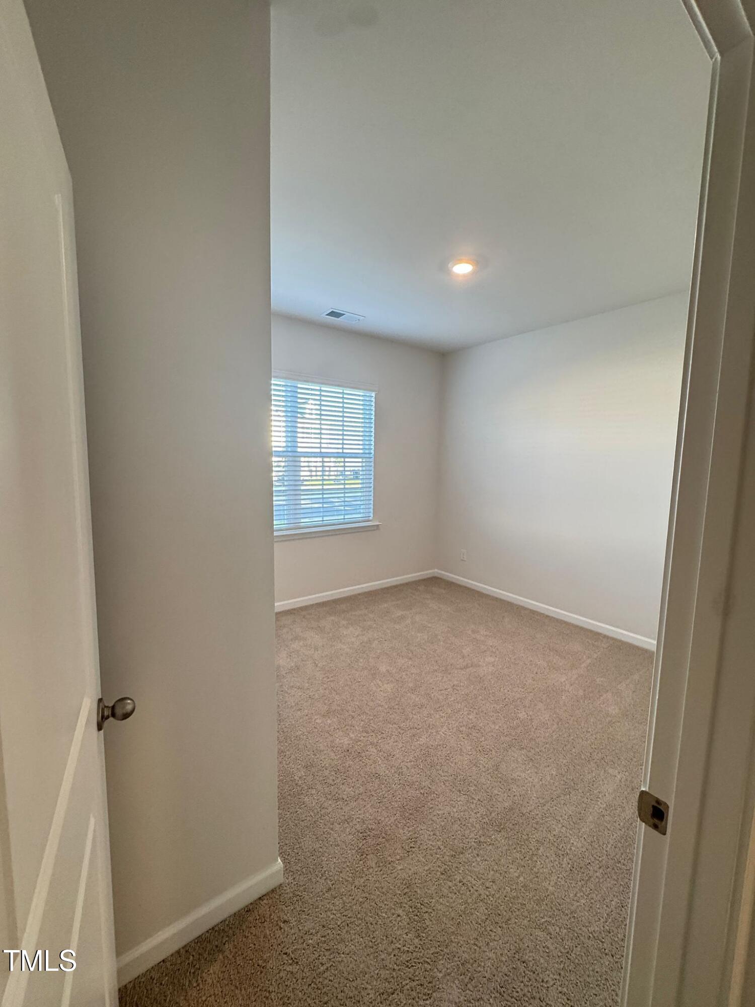 425 Ashley Run Property Photo 5