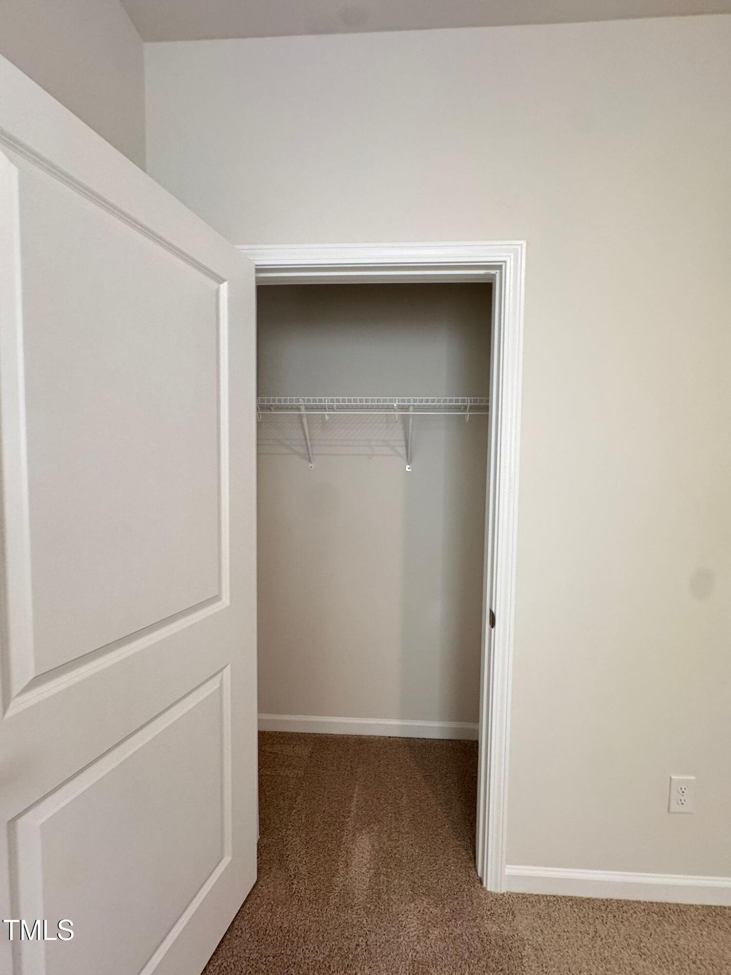 425 Ashley Run Property Photo 10