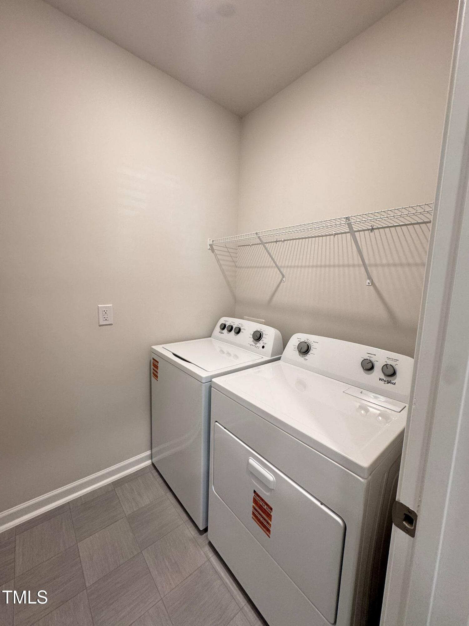 425 Ashley Run Property Photo 18