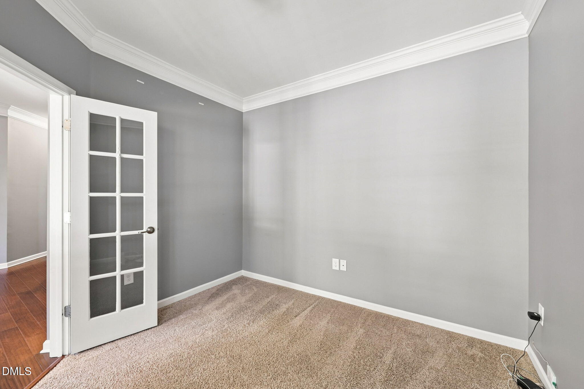 243 Chatsworth Lane Property Photo 6