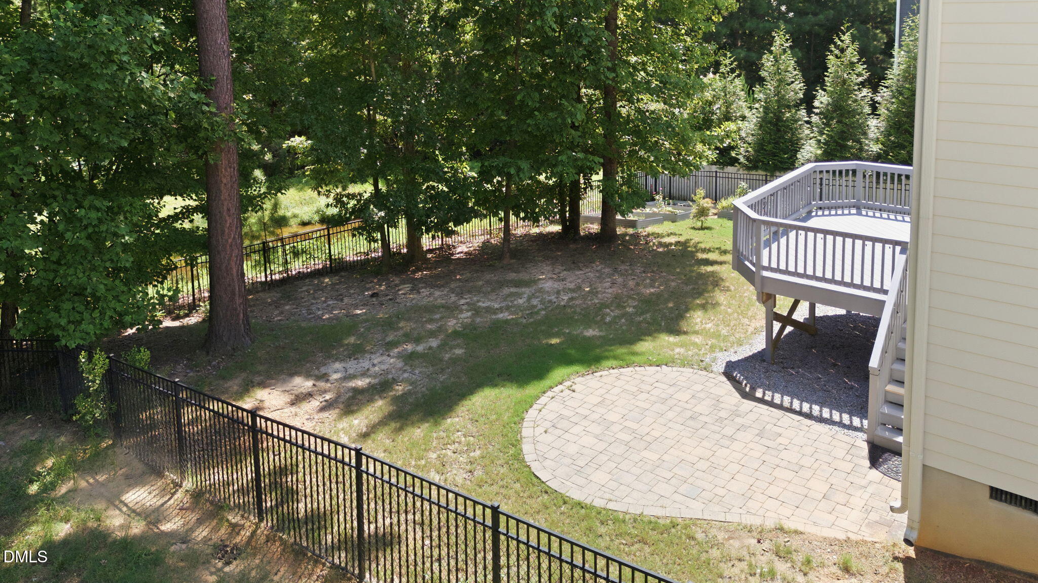243 Chatsworth Lane Property Photo 33