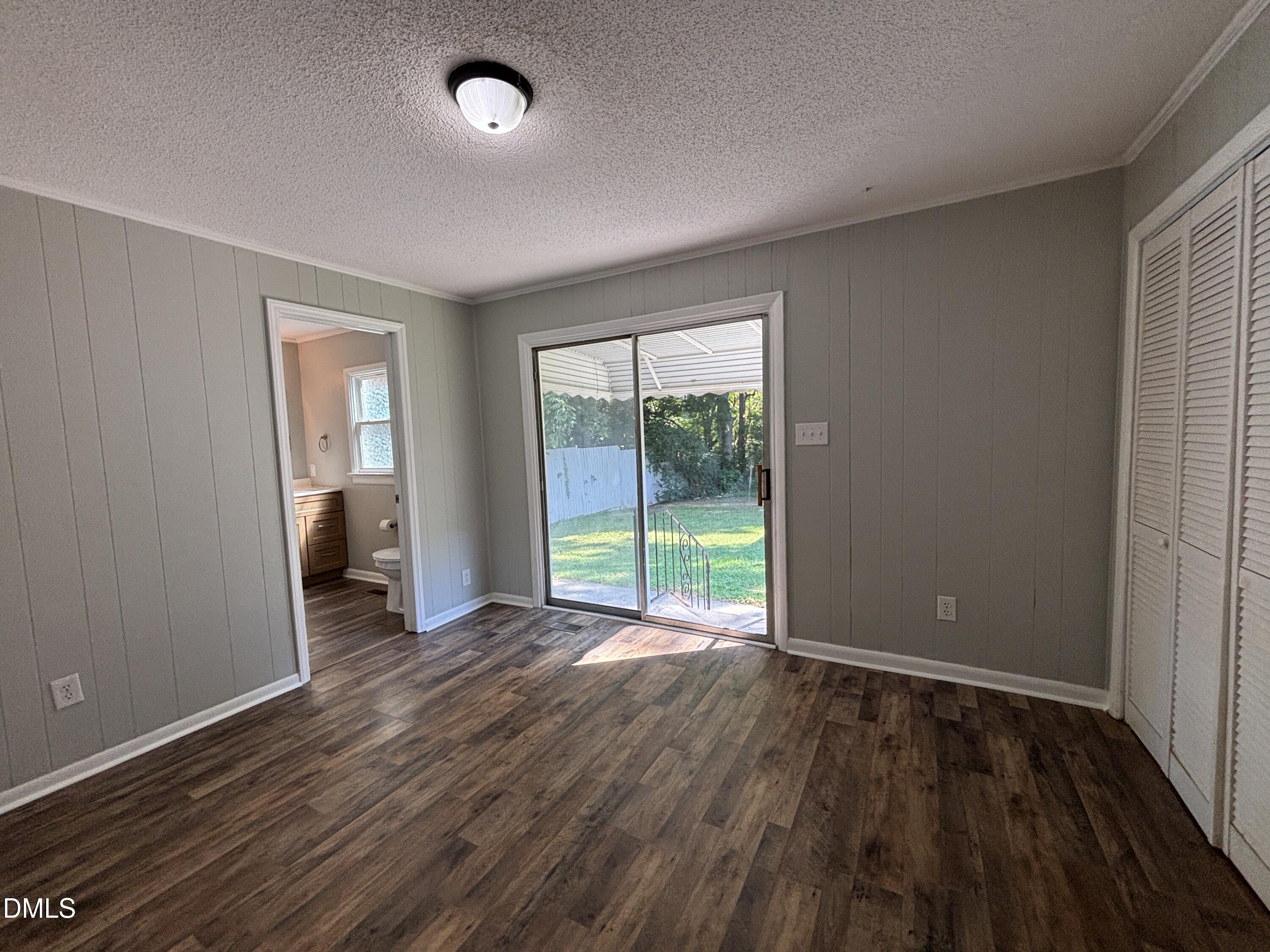 20 W Edgerton Street Property Photo 28