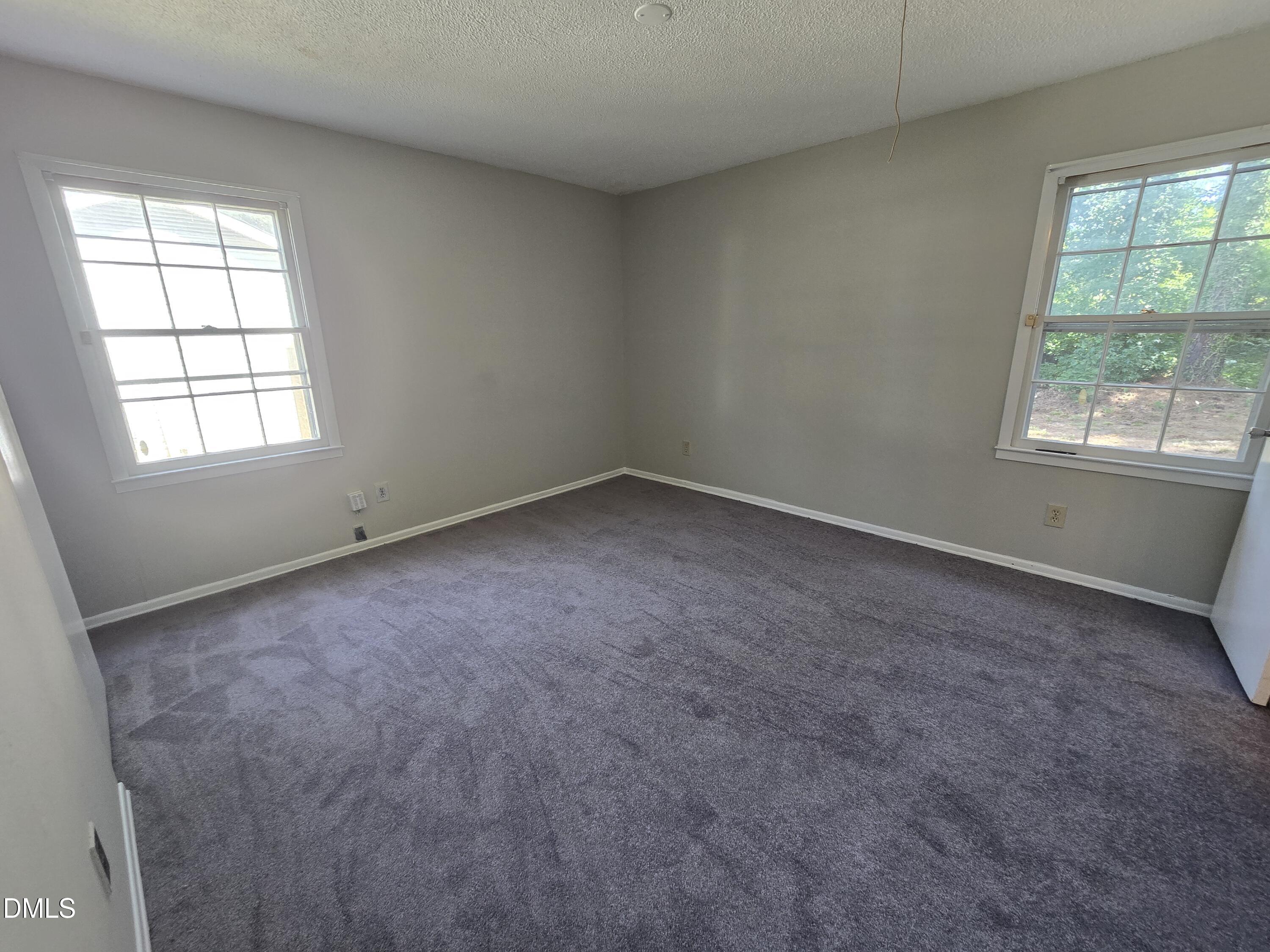 1410 Suterland Road Property Photo 11