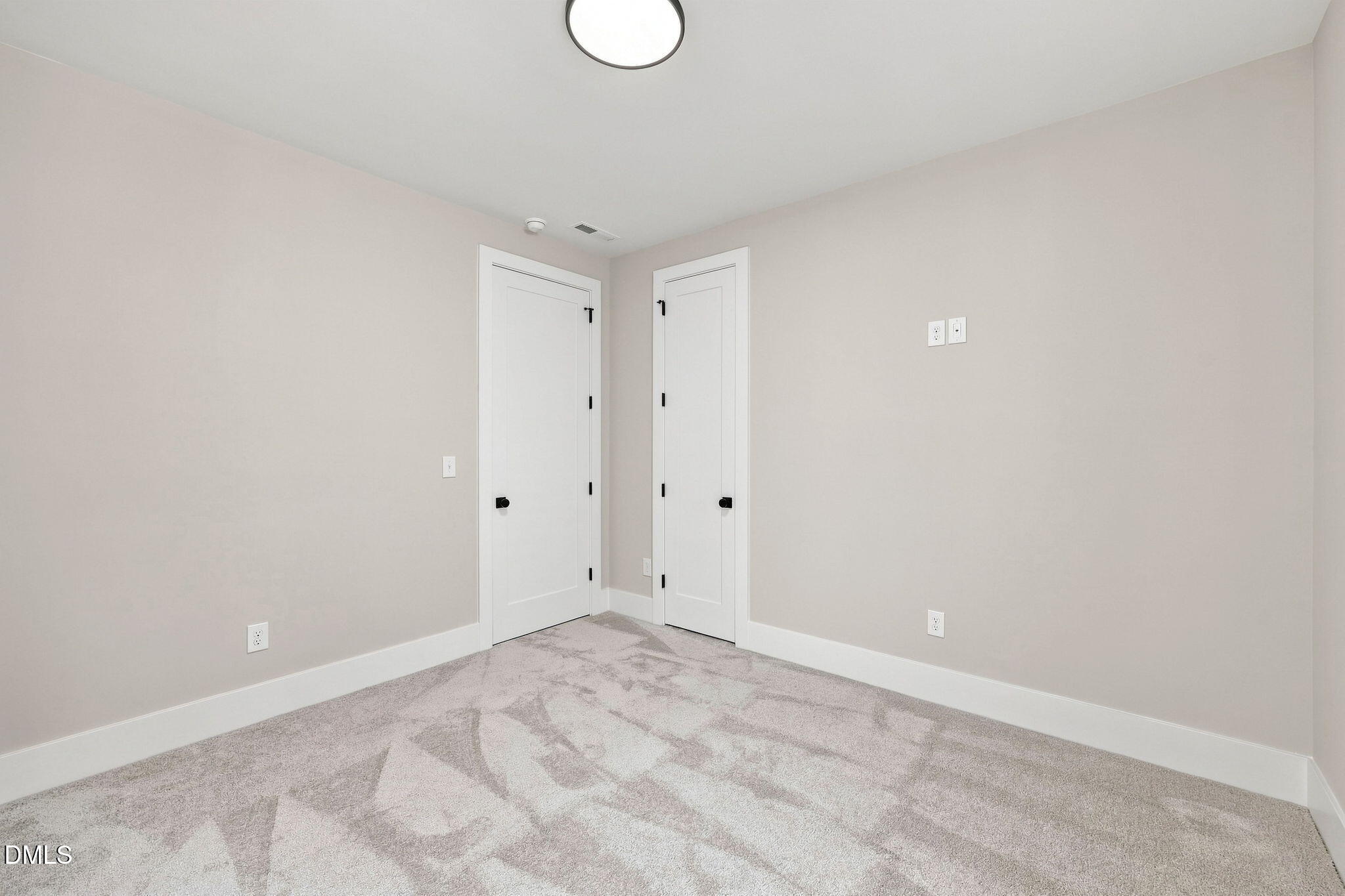 639 Conover Road B Property Photo 22
