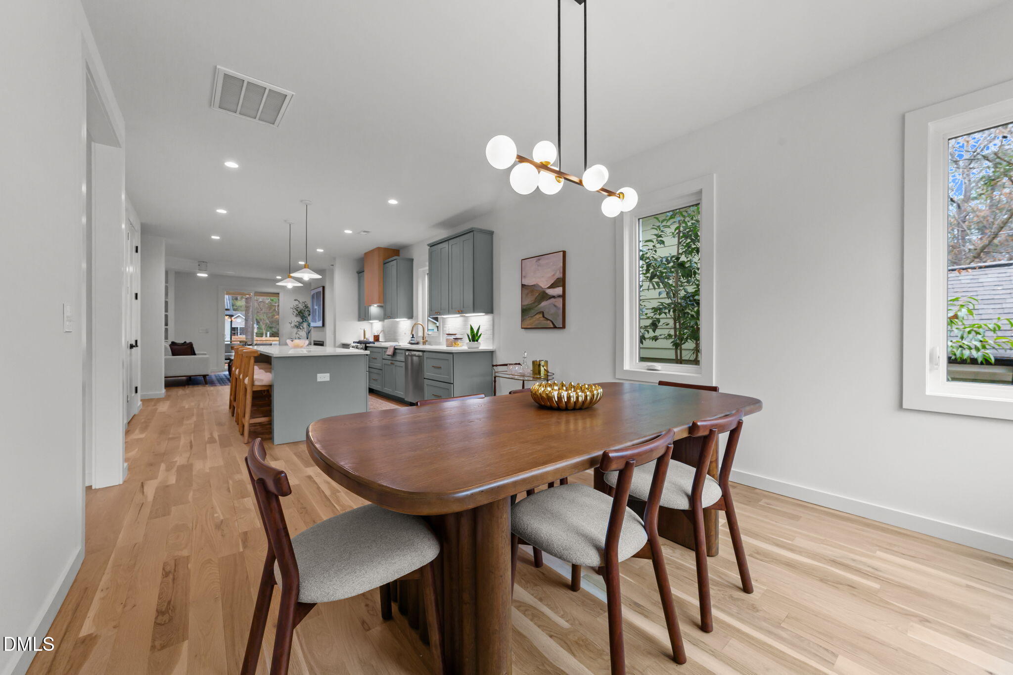 1611 1/2 Malta Avenue Property Photo 3
