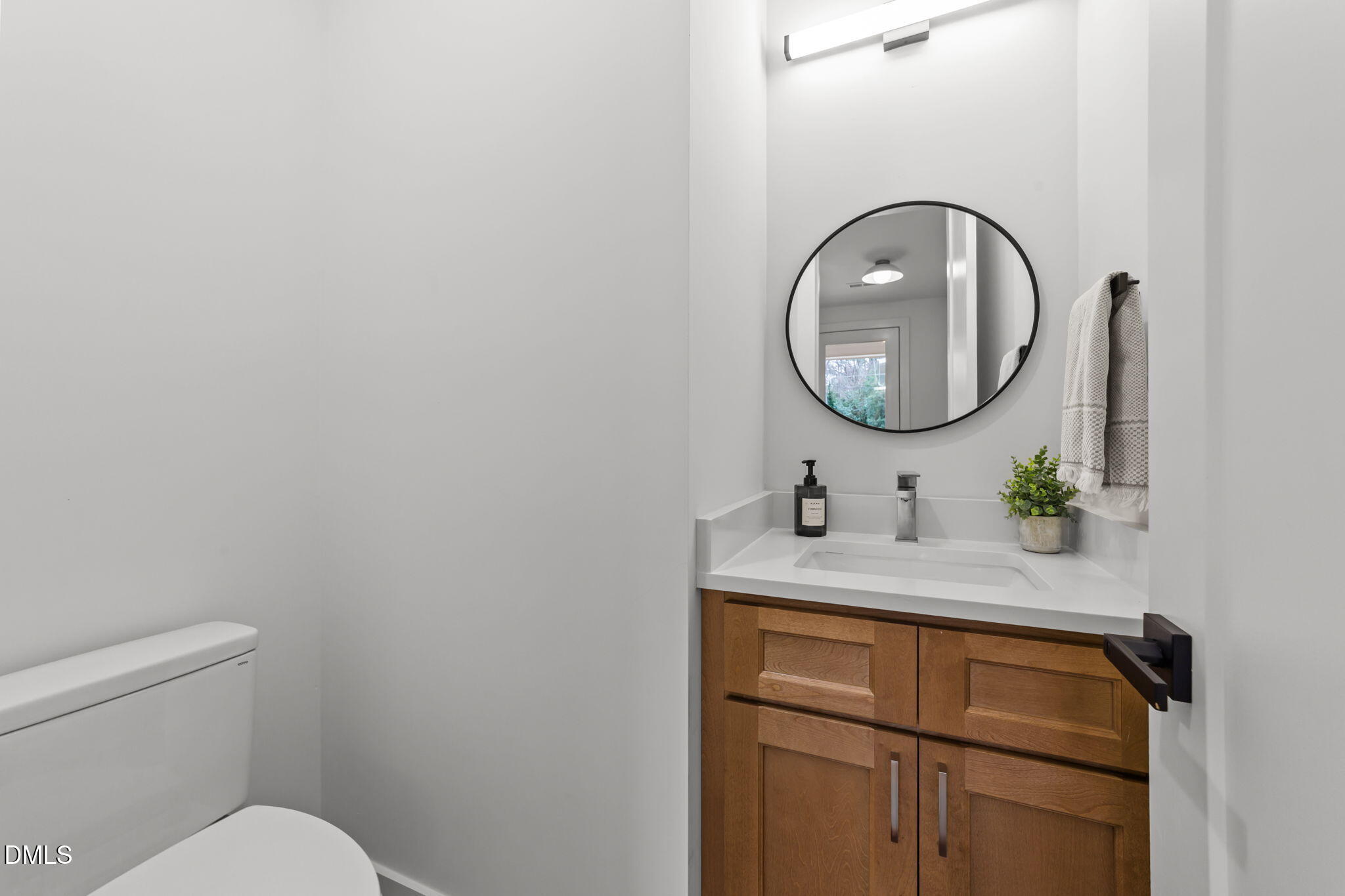 1611 1/2 Malta Avenue Property Photo 11