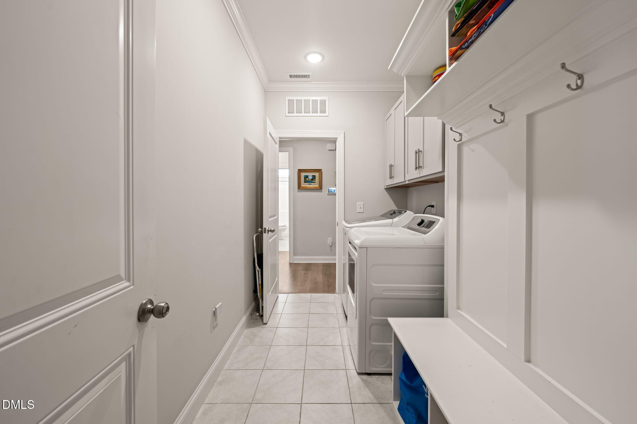 749 Strathwood Way Property Photo 30