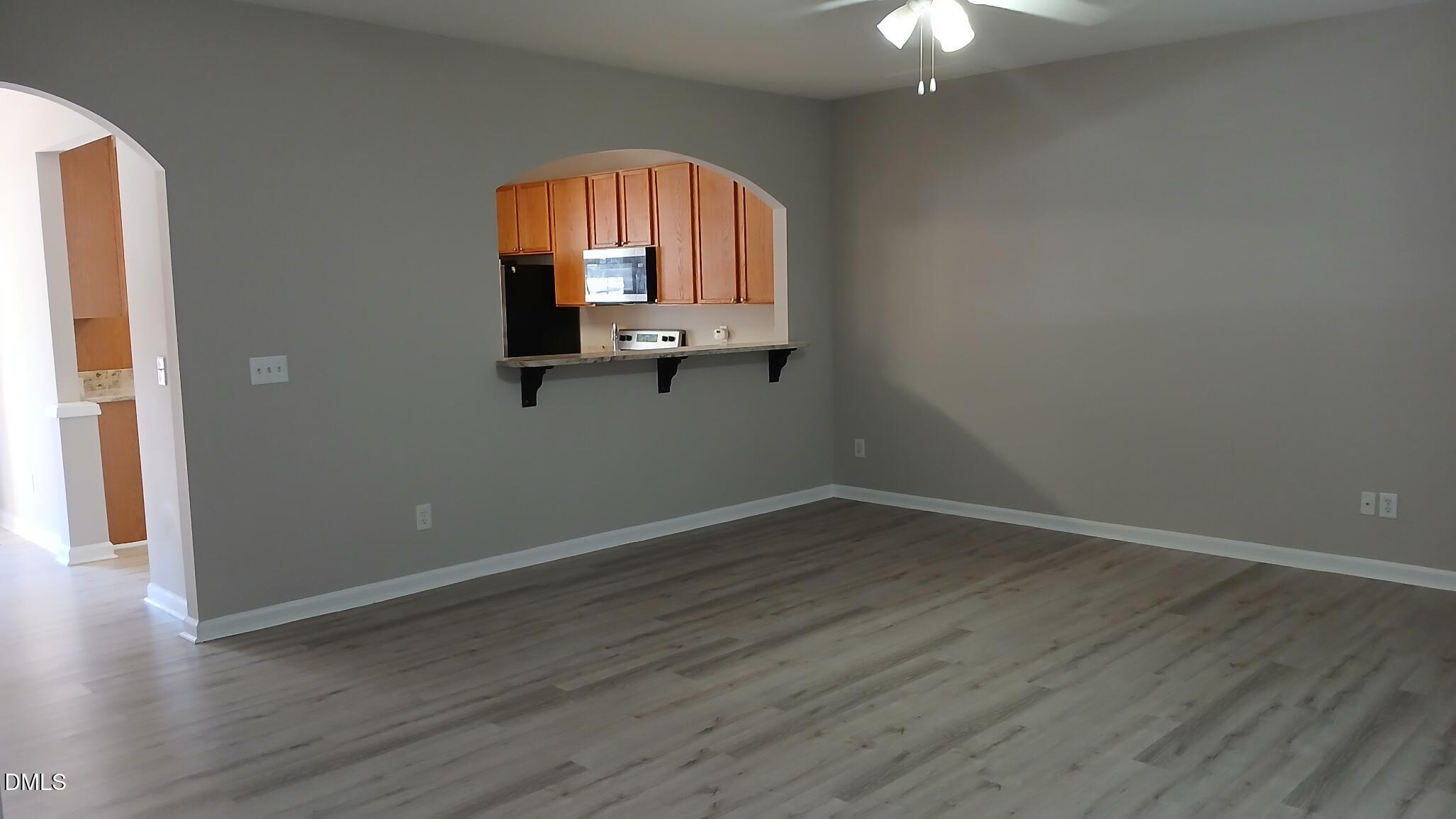 514 Walnut Woods Drive Property Photo 6