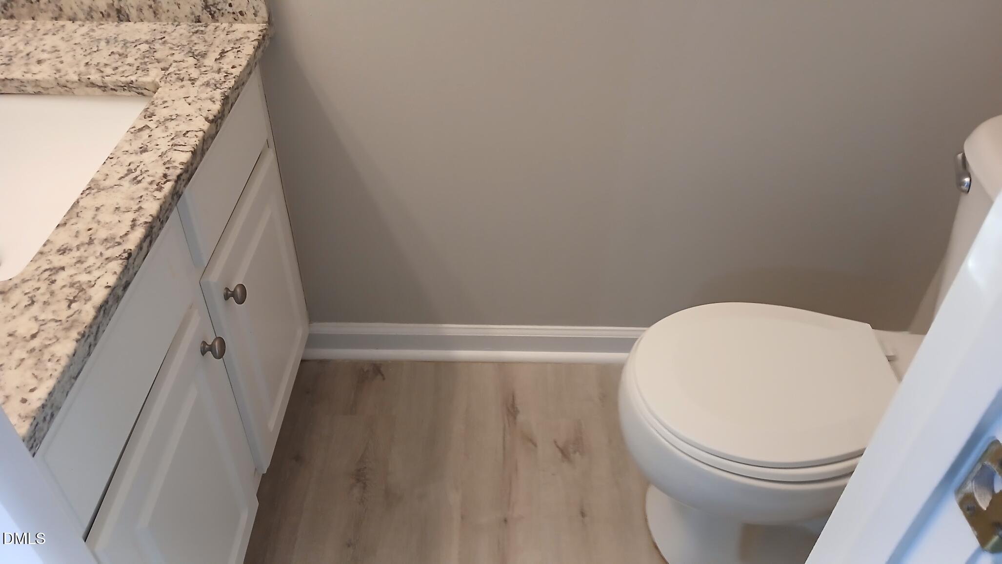 514 Walnut Woods Drive Property Photo 9
