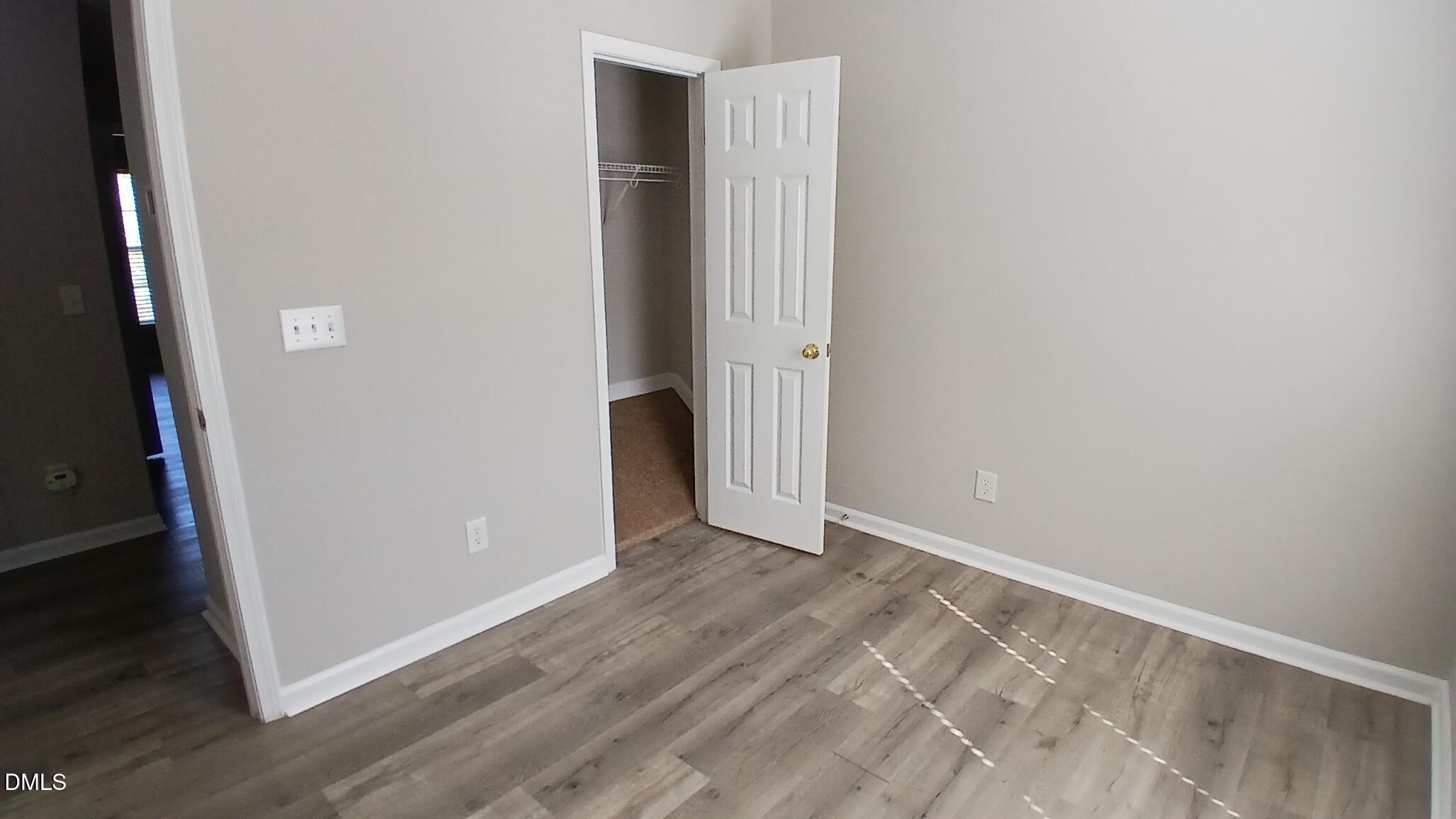 514 Walnut Woods Drive Property Photo 16