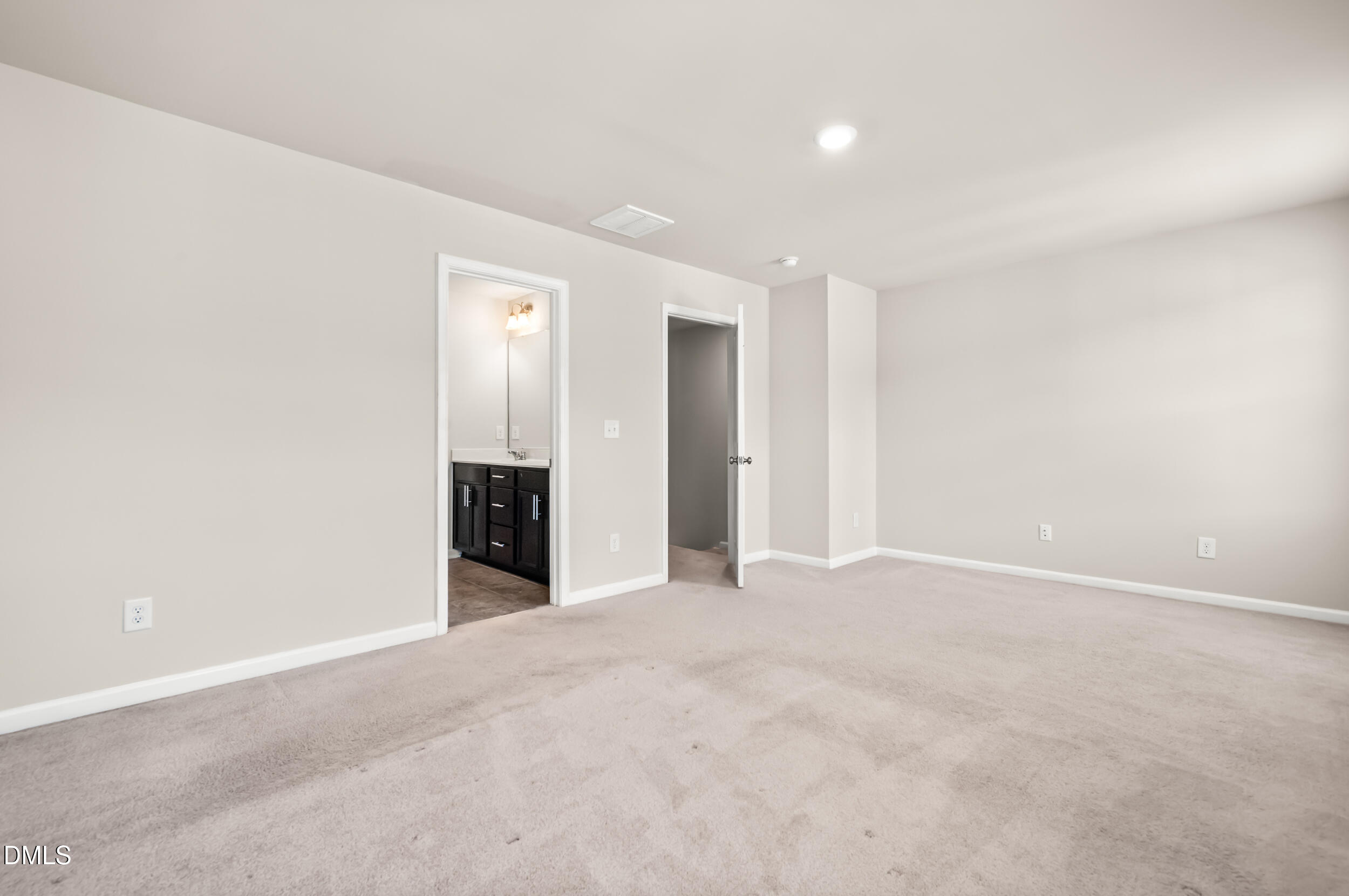 4939 Southern Magnolia Drive Property Photo 18