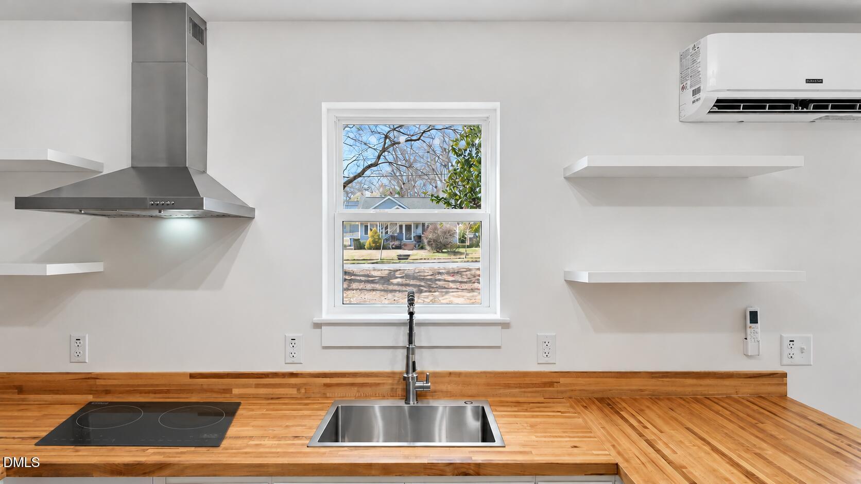 1308 Sedgefield Street C Property Photo 6
