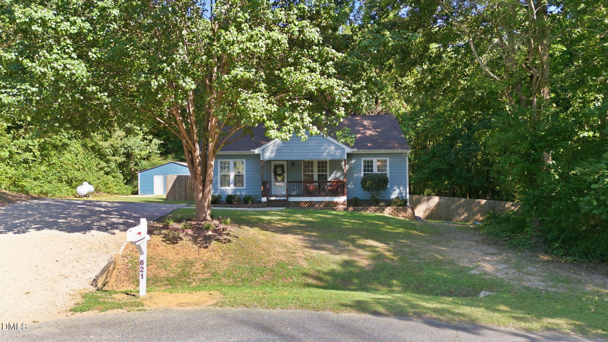 621 Whitetail Lane Property Photo 7